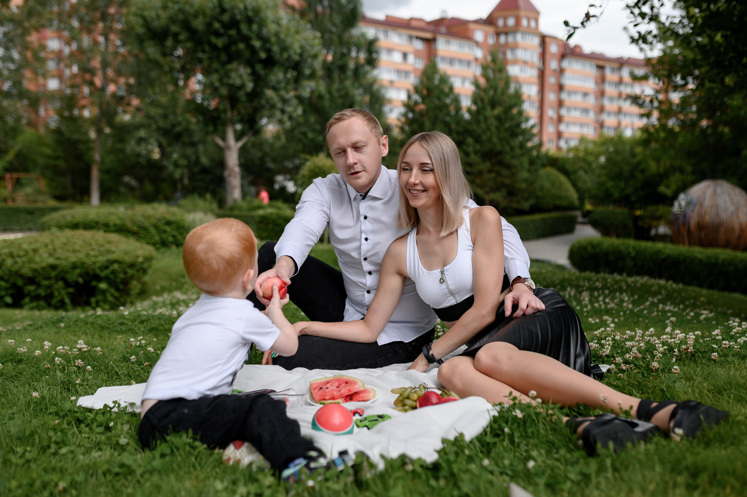 Прогулка в Садах Мечты. Свадебный и семейный фотограф в Красноярске Виктория Тимонина