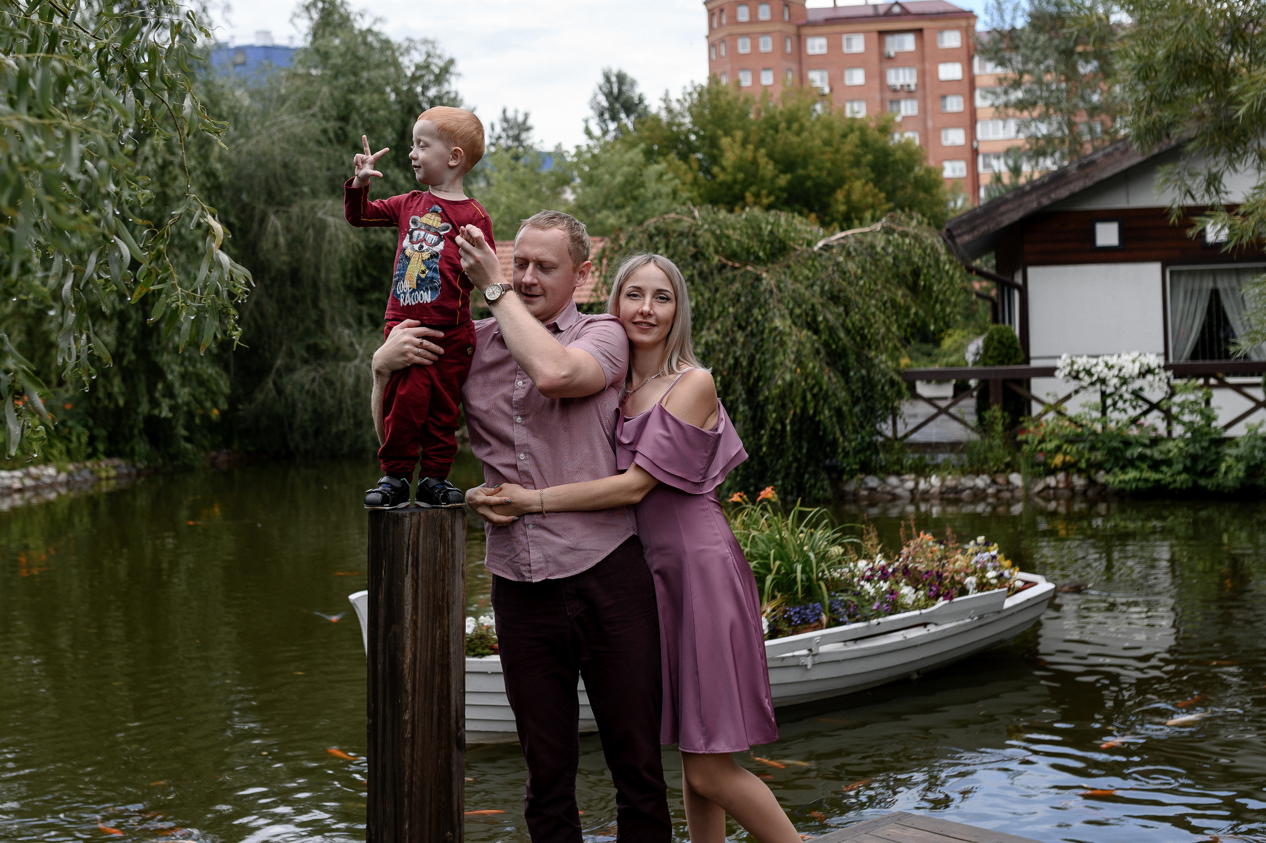 Прогулка в Садах Мечты. Свадебный и семейный фотограф в Красноярске Виктория Тимонина