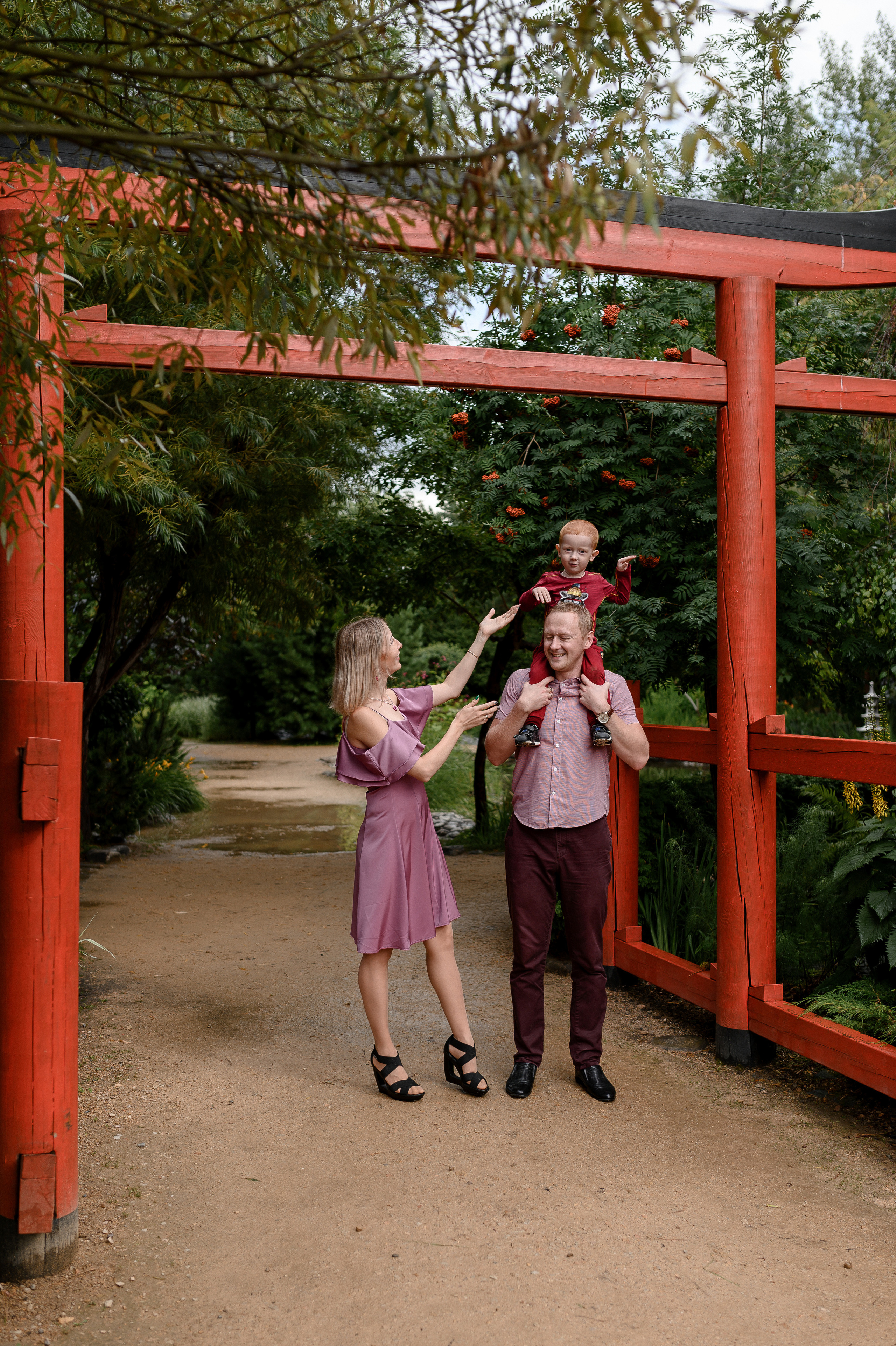 Прогулка в Садах Мечты. Свадебный и семейный фотограф в Красноярске Виктория Тимонина