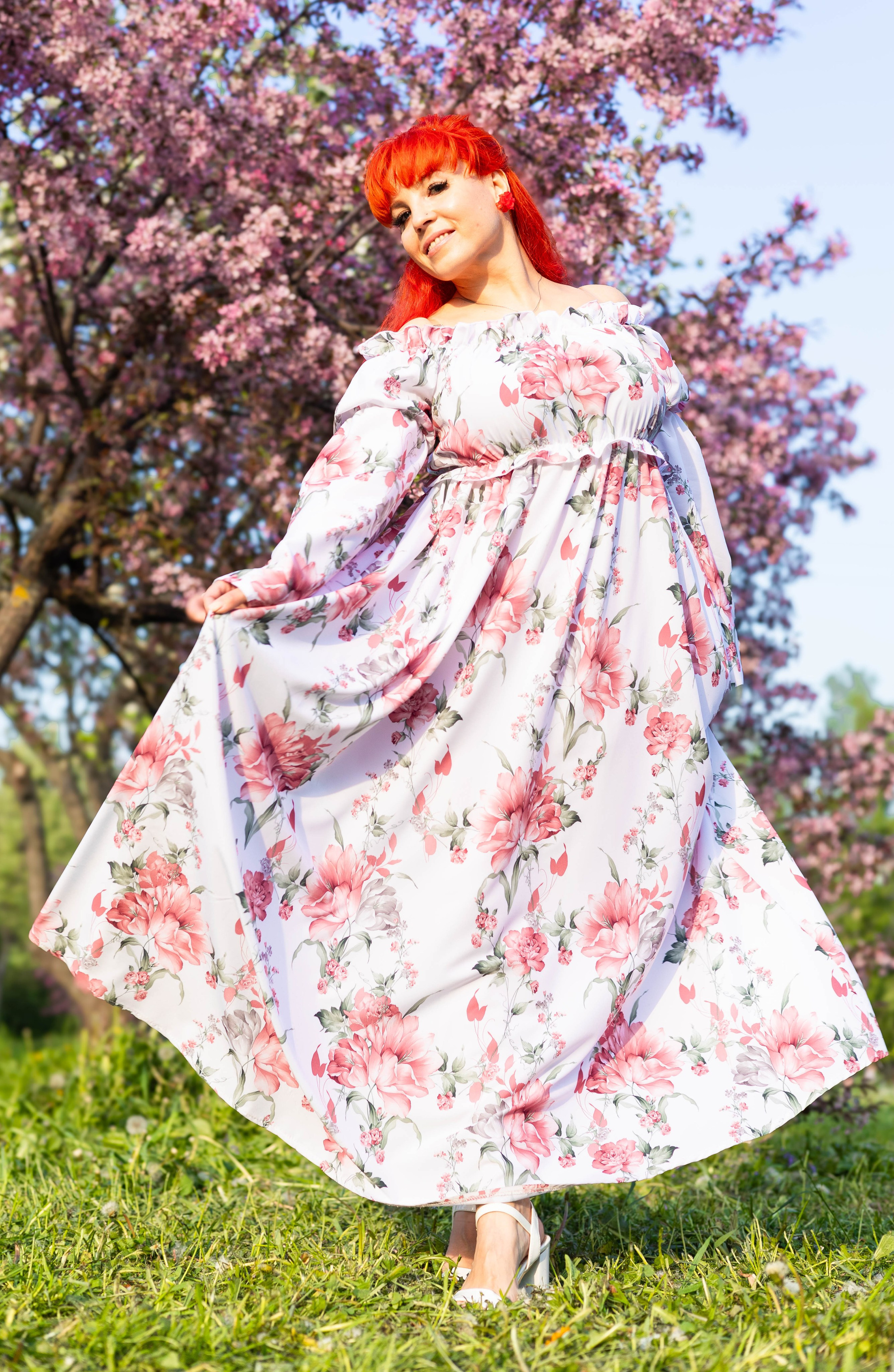 Алена. Цветение яблони. Портретный фотограф Панферова Регина г. Санкт-Петербург, г. Казань