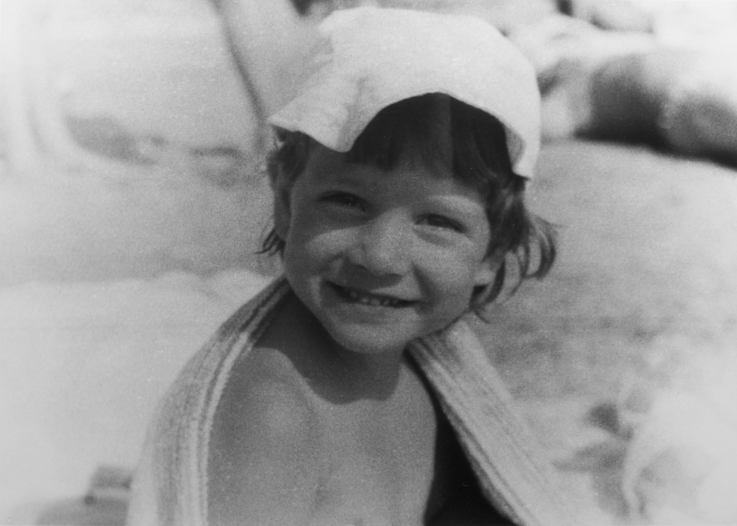 Личные фото. Школьные выпускные альбомы в Москве Марина Николаева