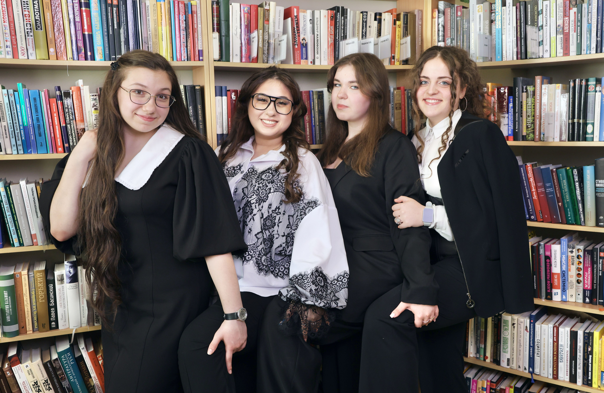 Съёмка в библиотеке. Школьные выпускные альбомы в Москве Марина Николаева