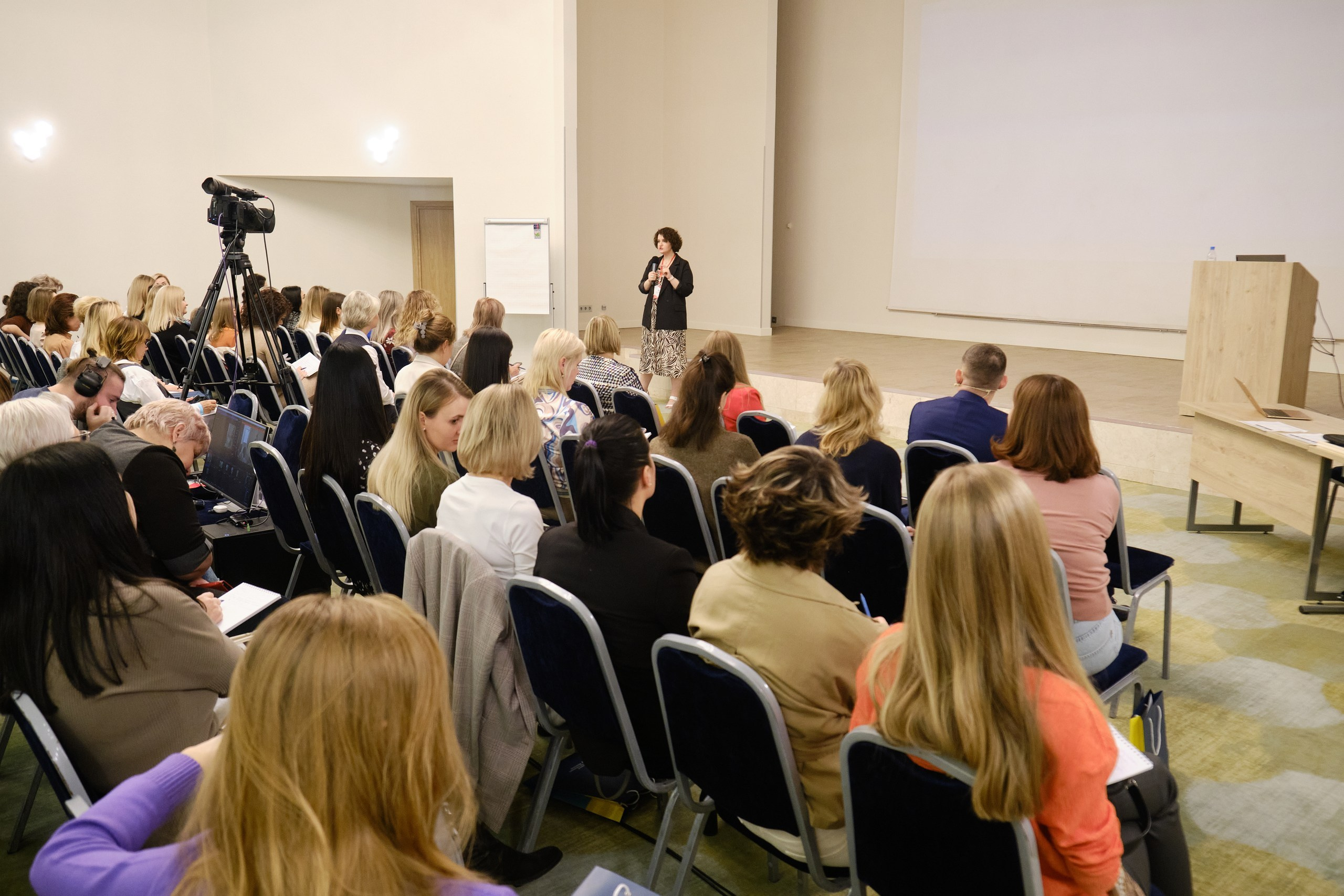 Международная академия образования. Репортажный фотограф в Москве Денис Тамко