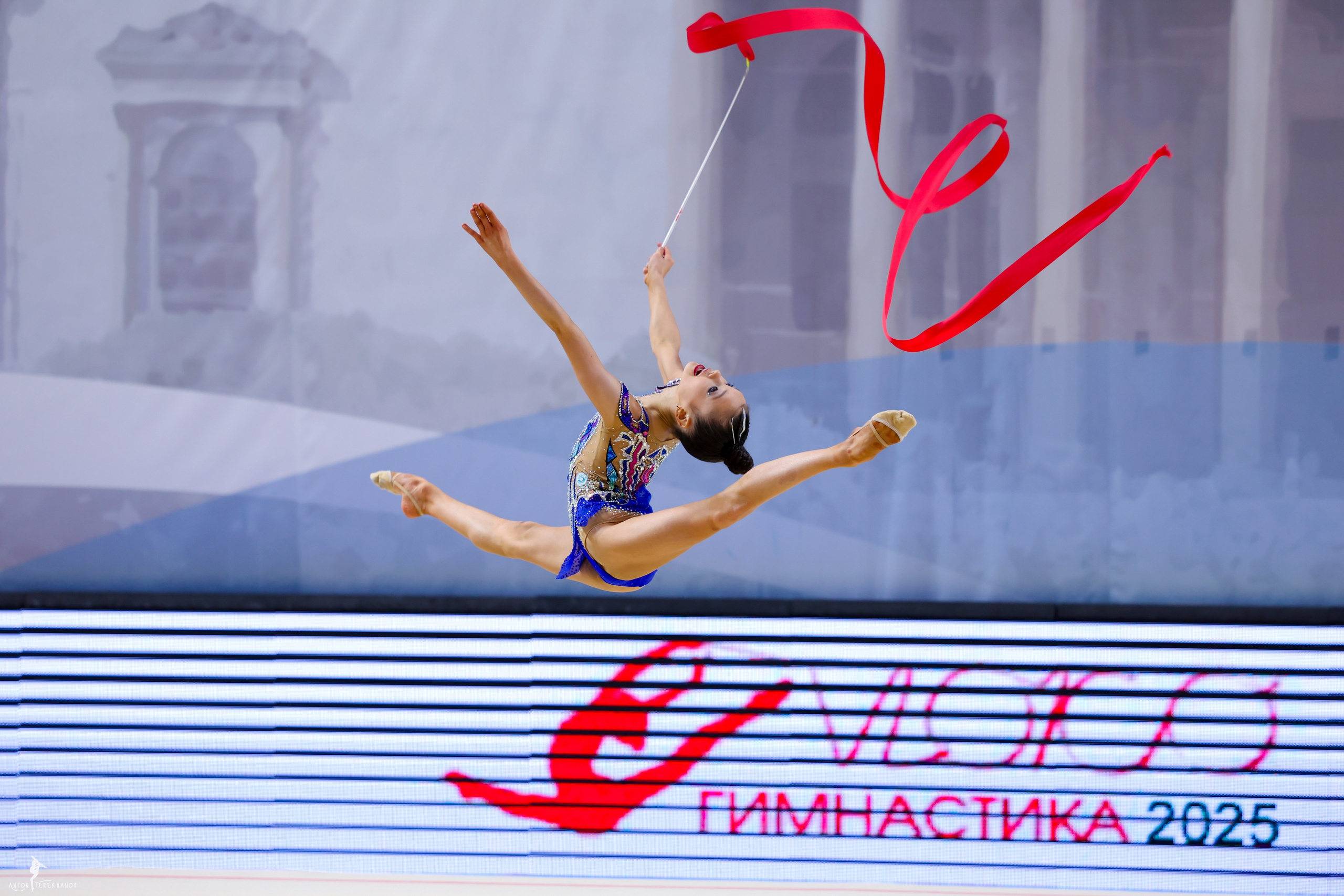 Локогимнастика 2025 11-13.04.2025. Спортивный и репортажный фотограф Антон Тереханов