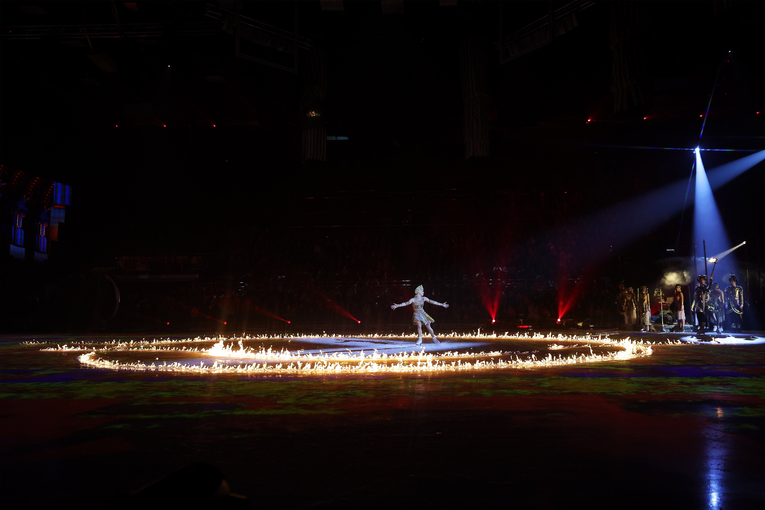 «История любви Шахеризады» шоу на льду 03.01.2024. Спортивный и репортажный фотограф Антон Тереханов