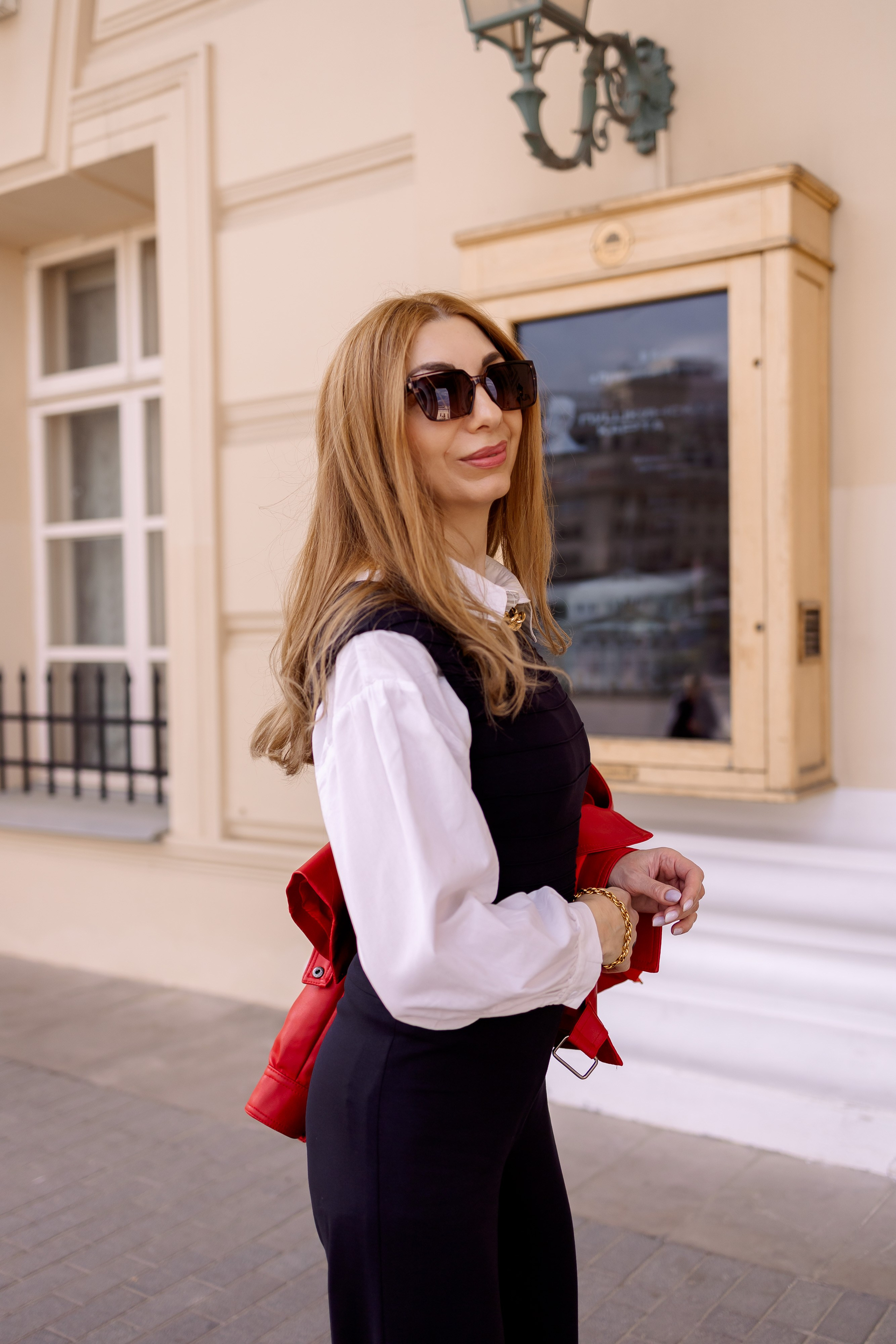Прогулка у Большого театра. Семейный Фотограф в Москве Евгения Симоненко