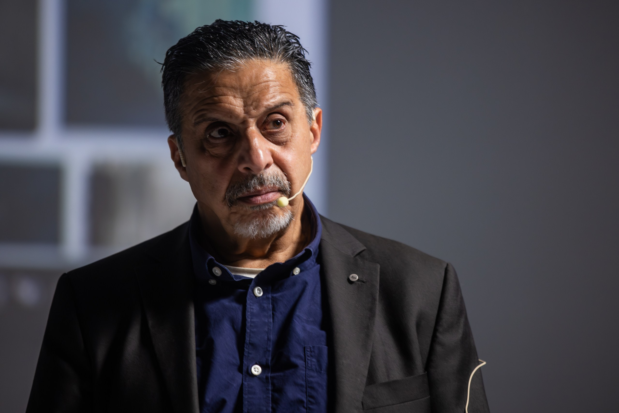 Портретная фотосъемка и мобильная фотостудия в Москве. Промышленный фотограф, фоторепортаж, Россия