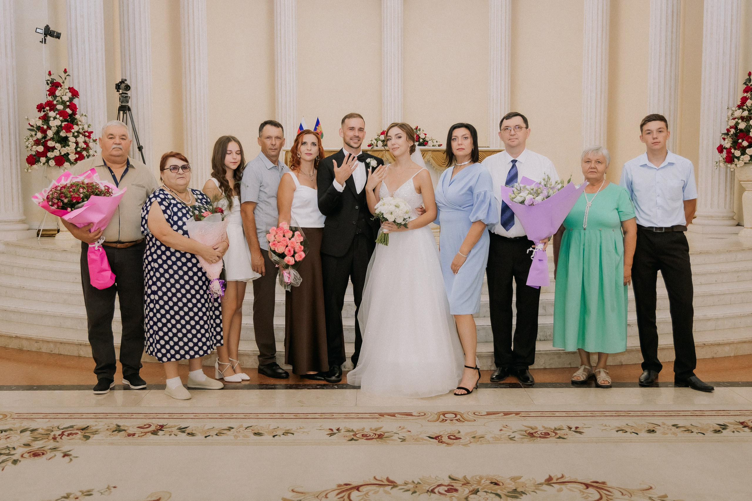 Свадебная прогулка Екатерины и Евгения. Свадебная фотография. Арина Рубах