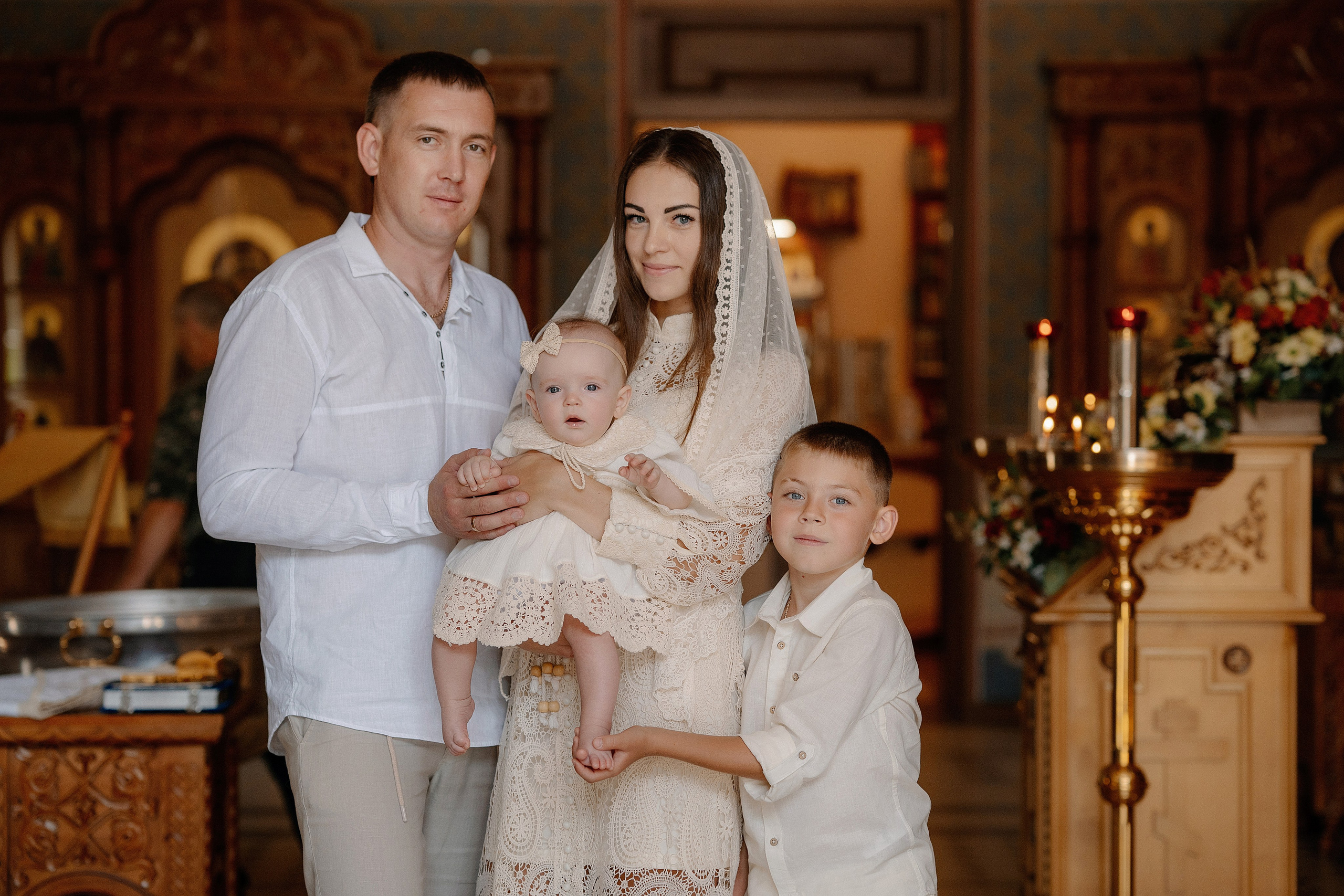 Крещение Софии. Фотограф на Крещение и Венчание в Красноярске Рамазанова Юлия