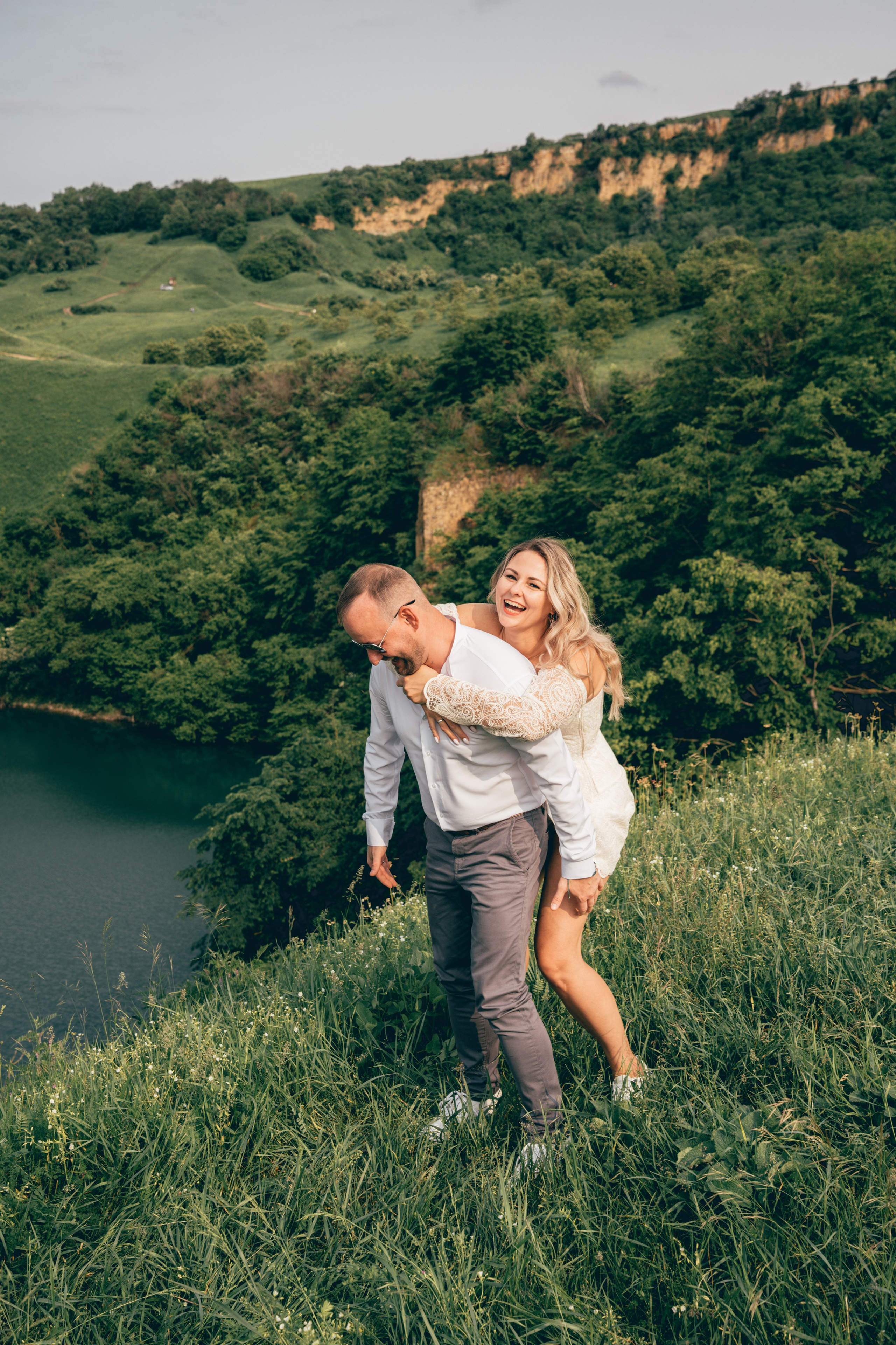 Съемка для брендов одежды КМВ Пятигорск, Железноводск, Ессентуки, Кисловодск Архыз Домбай Фотосессия. Фотограф КМВ|ГОРЫ Пятигорск Железноводск Ессентуки Кисловодск Домбай Архыз Эльбрус