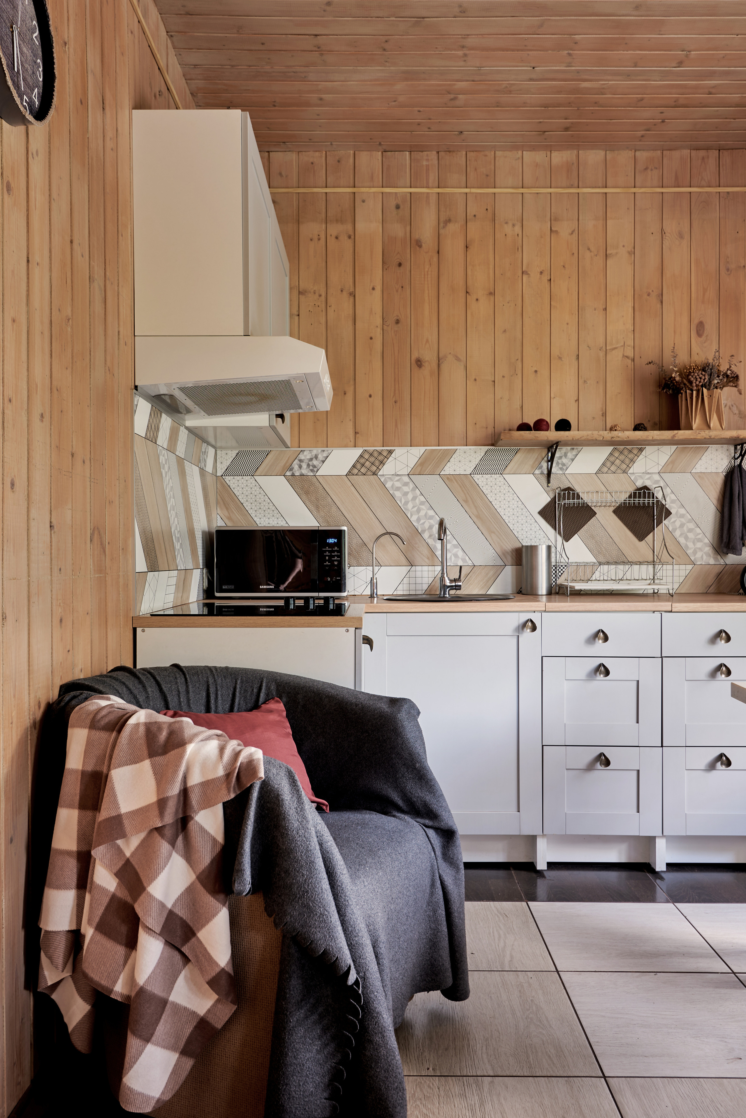 ЭКО КЛУБ ОСТРОВ. Интерьерный и архитектурный фотограф в Сочи МАКСИМ КСЕНЗОВ