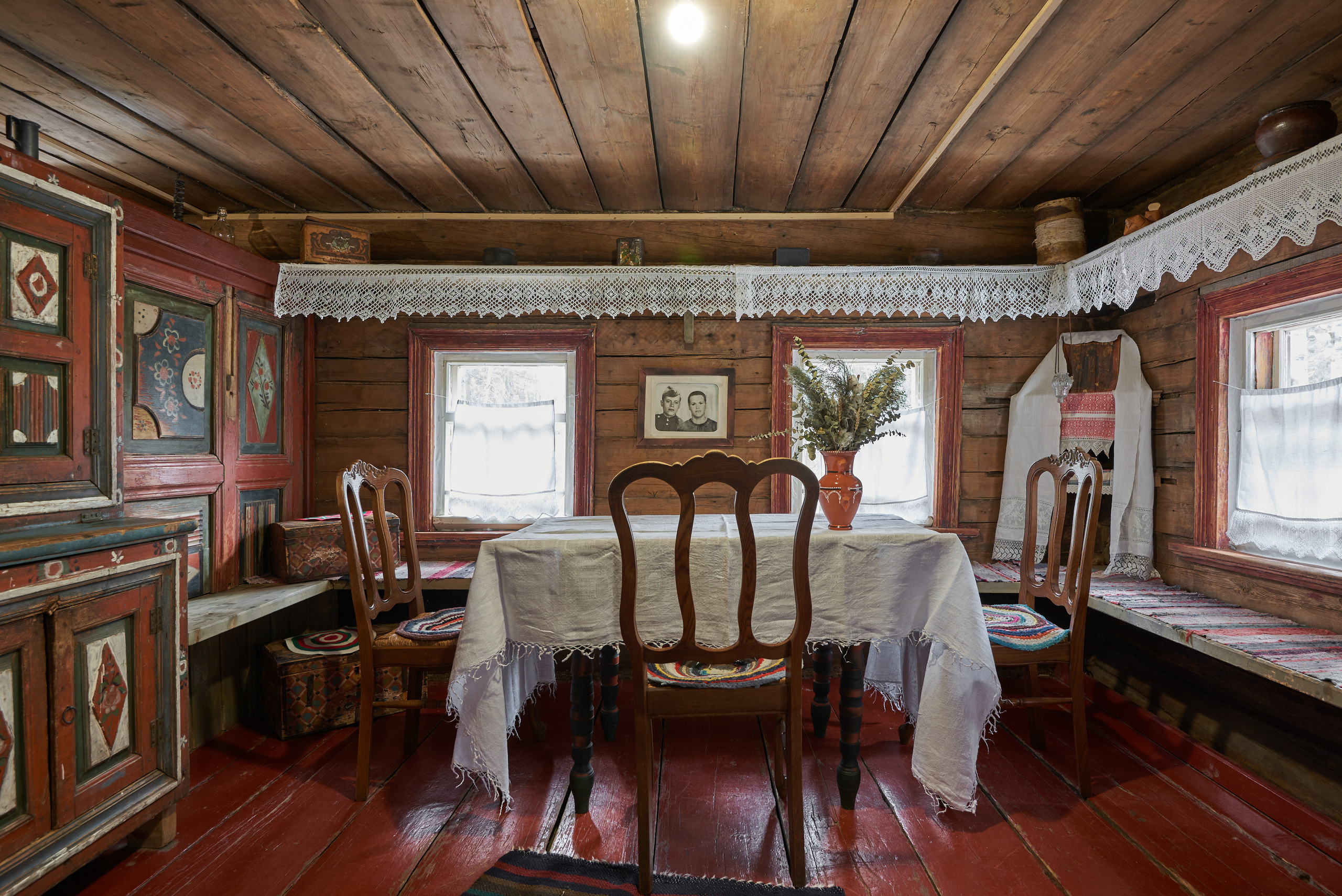 ДЕРЕВНЯ МАНДРОГИ. Интерьерный и архитектурный фотограф в Сочи МАКСИМ КСЕНЗОВ