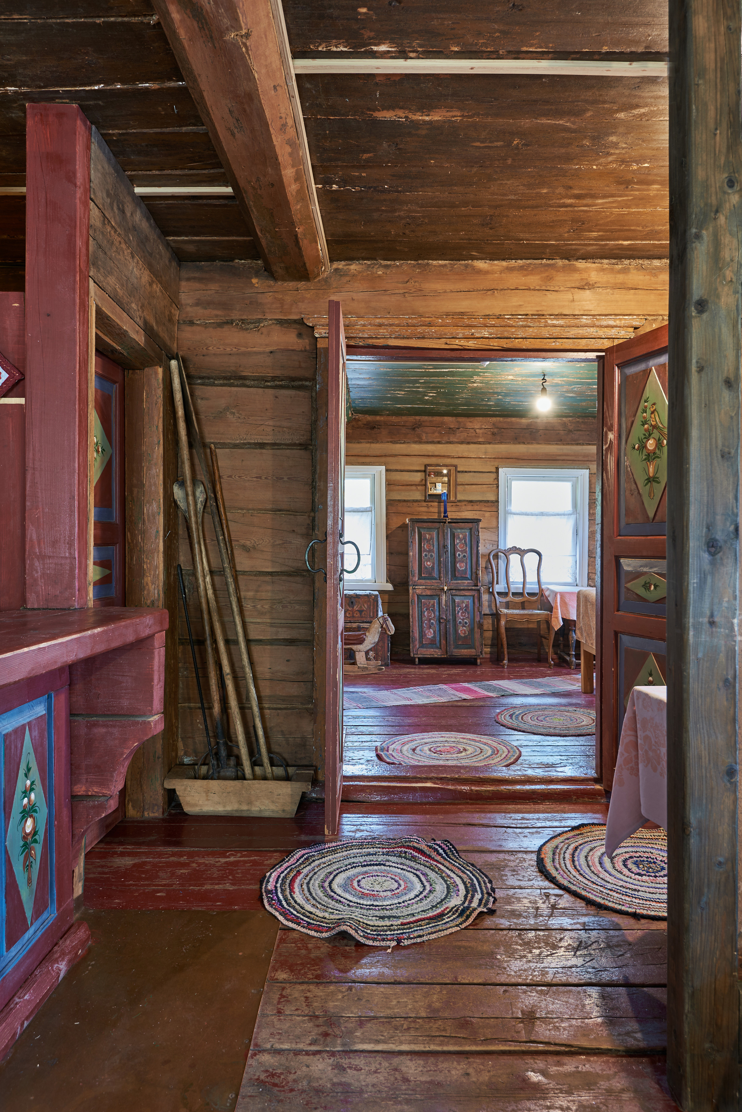 ДЕРЕВНЯ МАНДРОГИ. Интерьерный и архитектурный фотограф в Сочи МАКСИМ КСЕНЗОВ