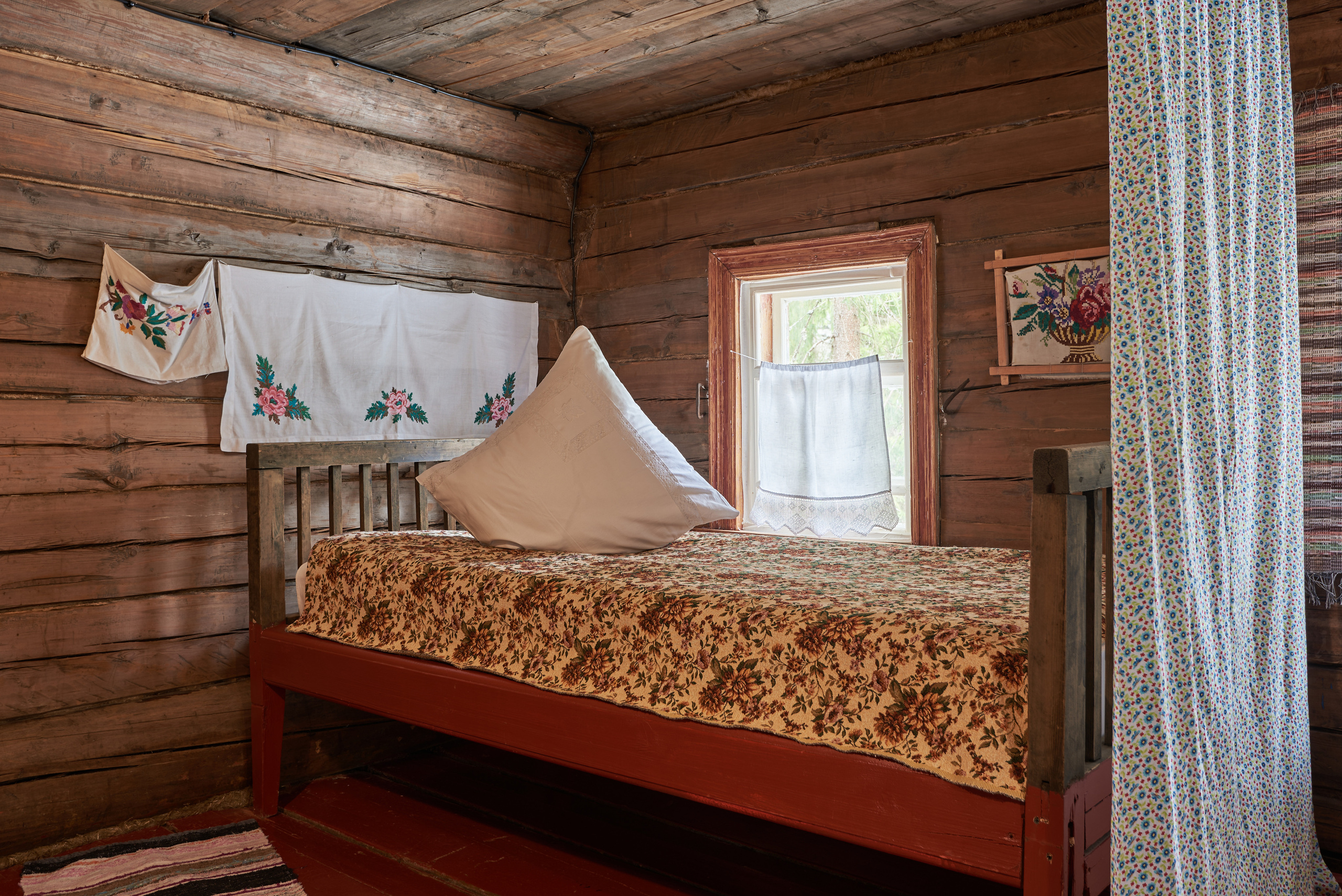 ДЕРЕВНЯ МАНДРОГИ. Интерьерный и архитектурный фотограф в Сочи МАКСИМ КСЕНЗОВ