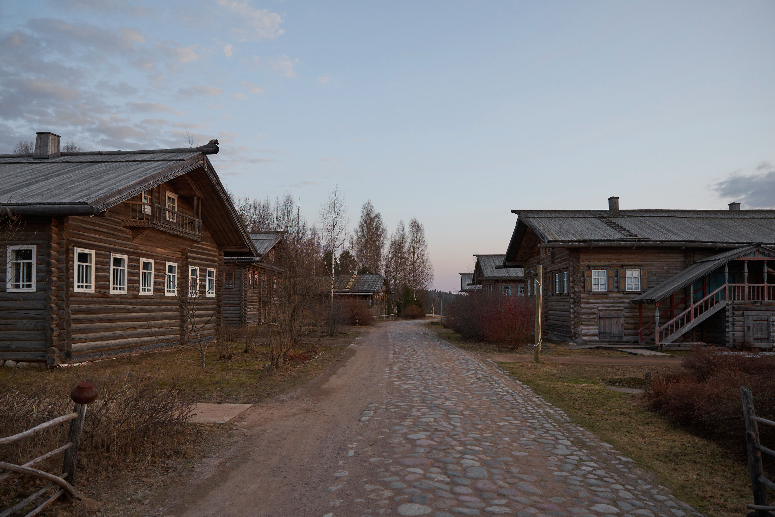 ДЕРЕВНЯ МАНДРОГИ. Интерьерный и архитектурный фотограф в Сочи МАКСИМ КСЕНЗОВ