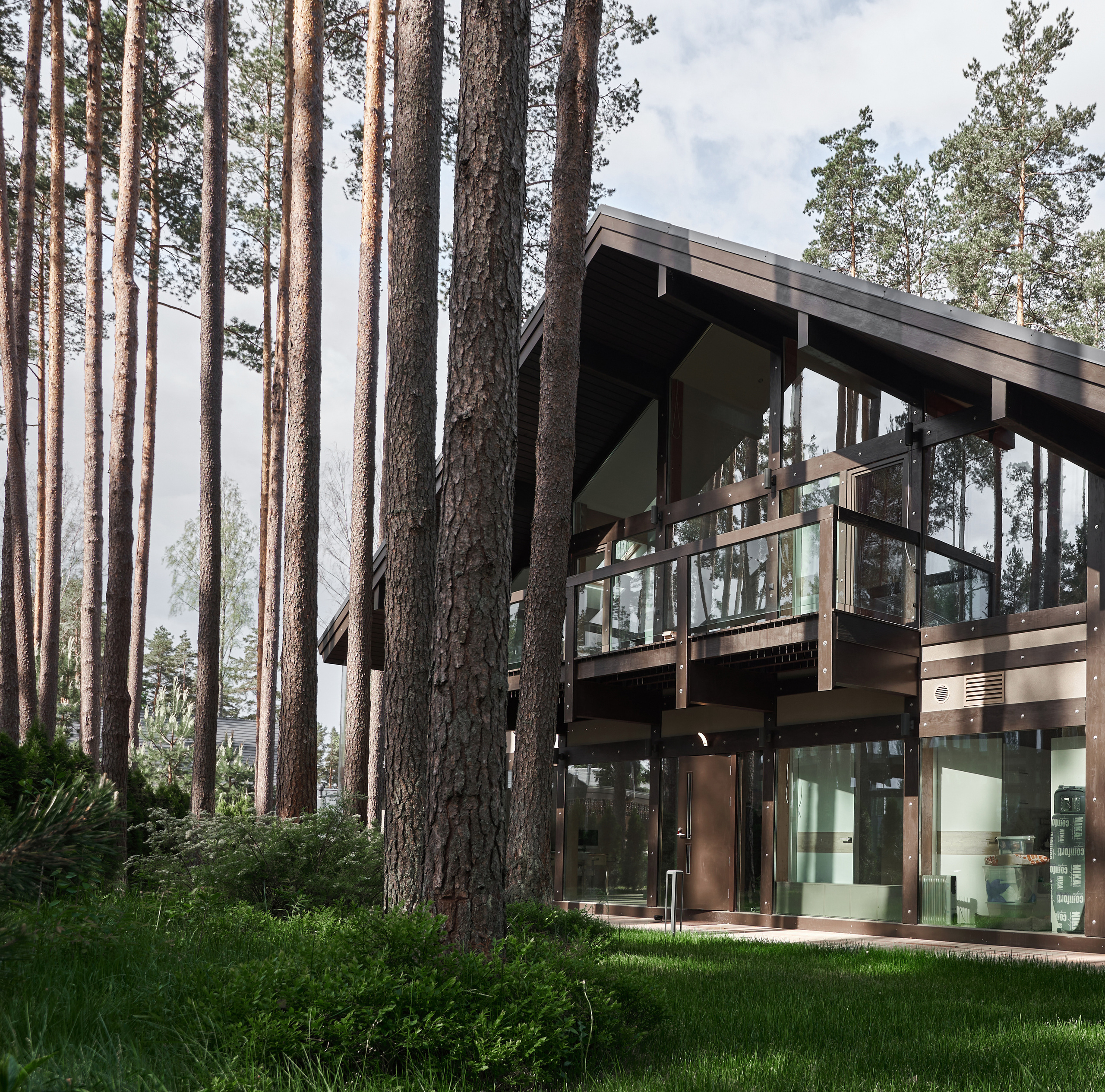 LIKOLA CLUB. Интерьерный и архитектурный фотограф в Сочи МАКСИМ КСЕНЗОВ