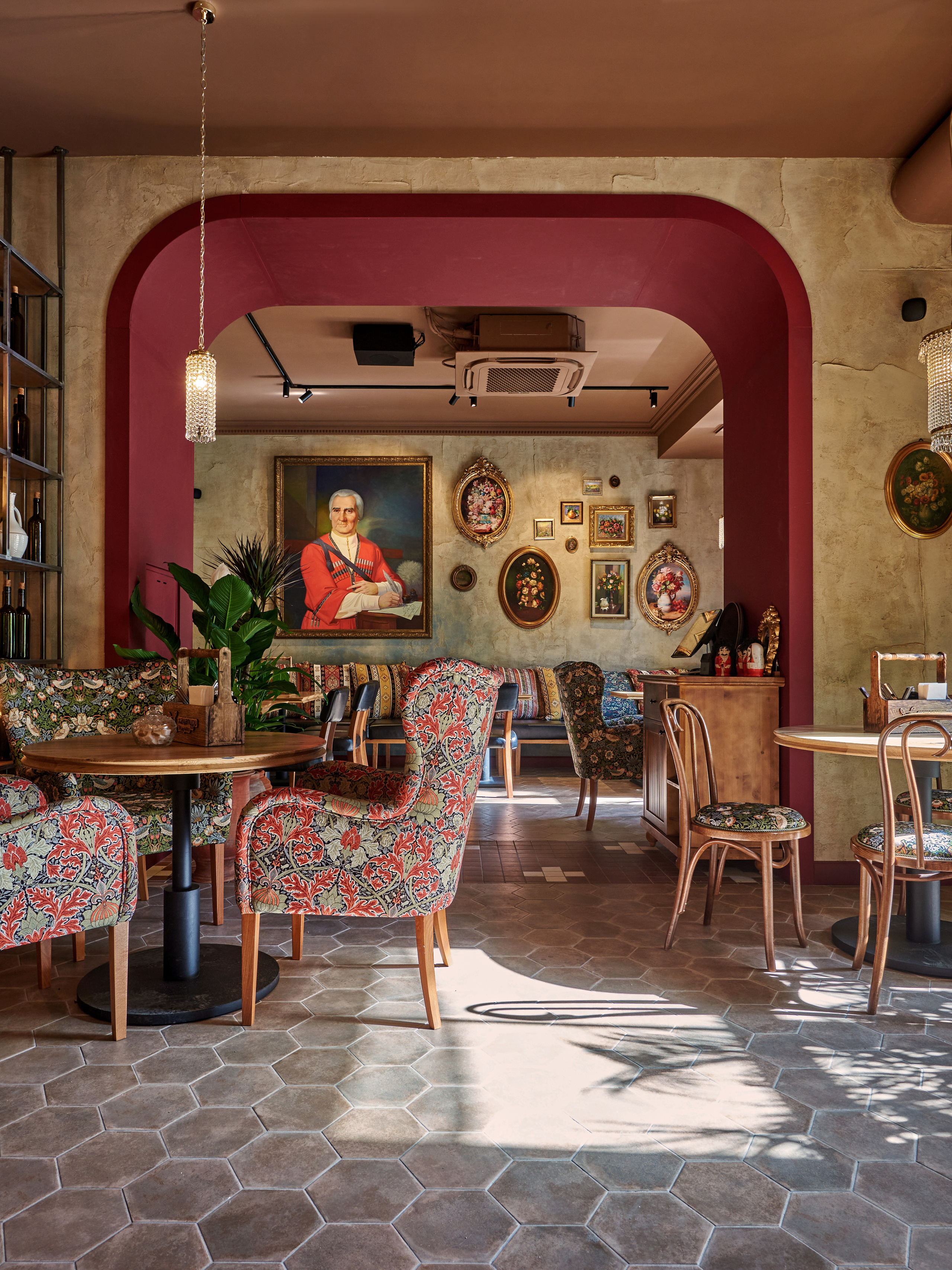 РЕСТОРАН | ХАЧАПУРИ ТЁТУШКИ МАРИКО. Интерьерный и архитектурный фотограф в Сочи МАКСИМ КСЕНЗОВ