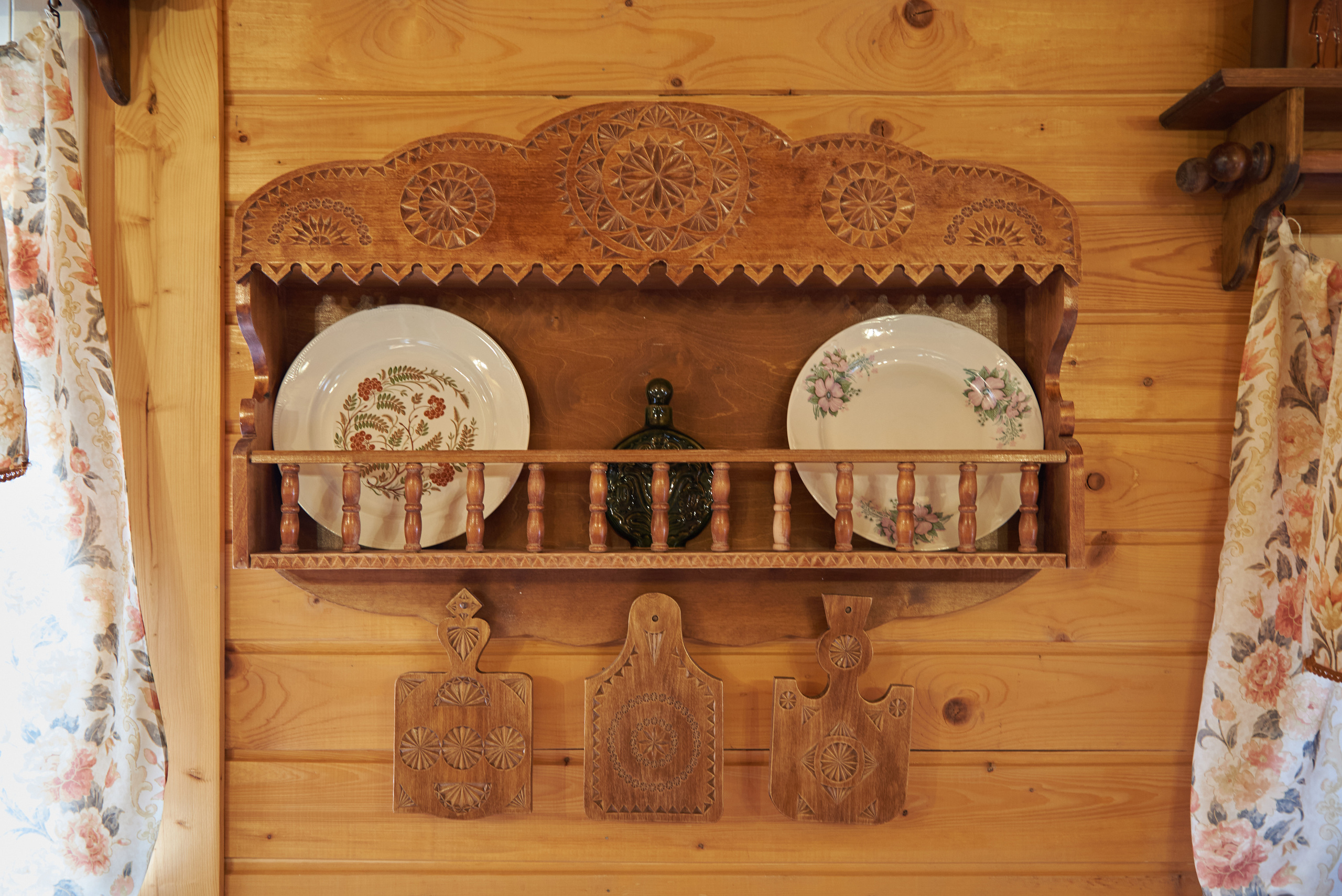 ДЕРЕВНЯ МАНДРОГИ. Интерьерный и архитектурный фотограф в Сочи МАКСИМ КСЕНЗОВ