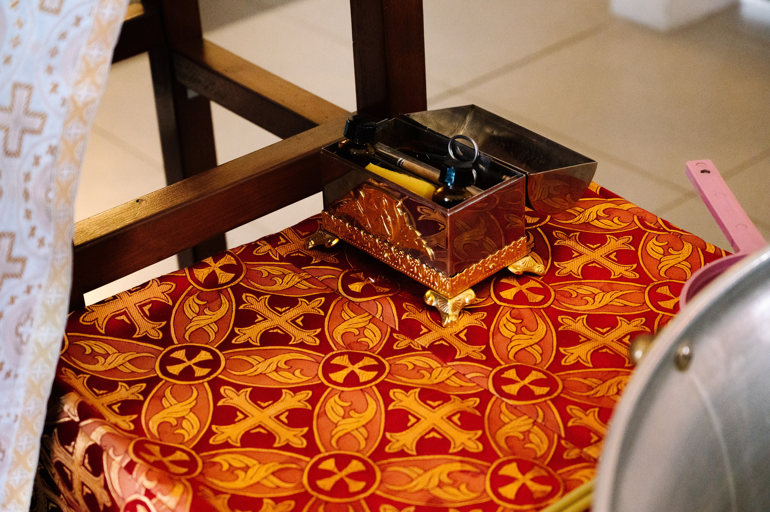 Крещение. Профессиональный фотограф беременности в СПБ. Стильные фотосессии беременности в стиле минимализм и классическая фотография