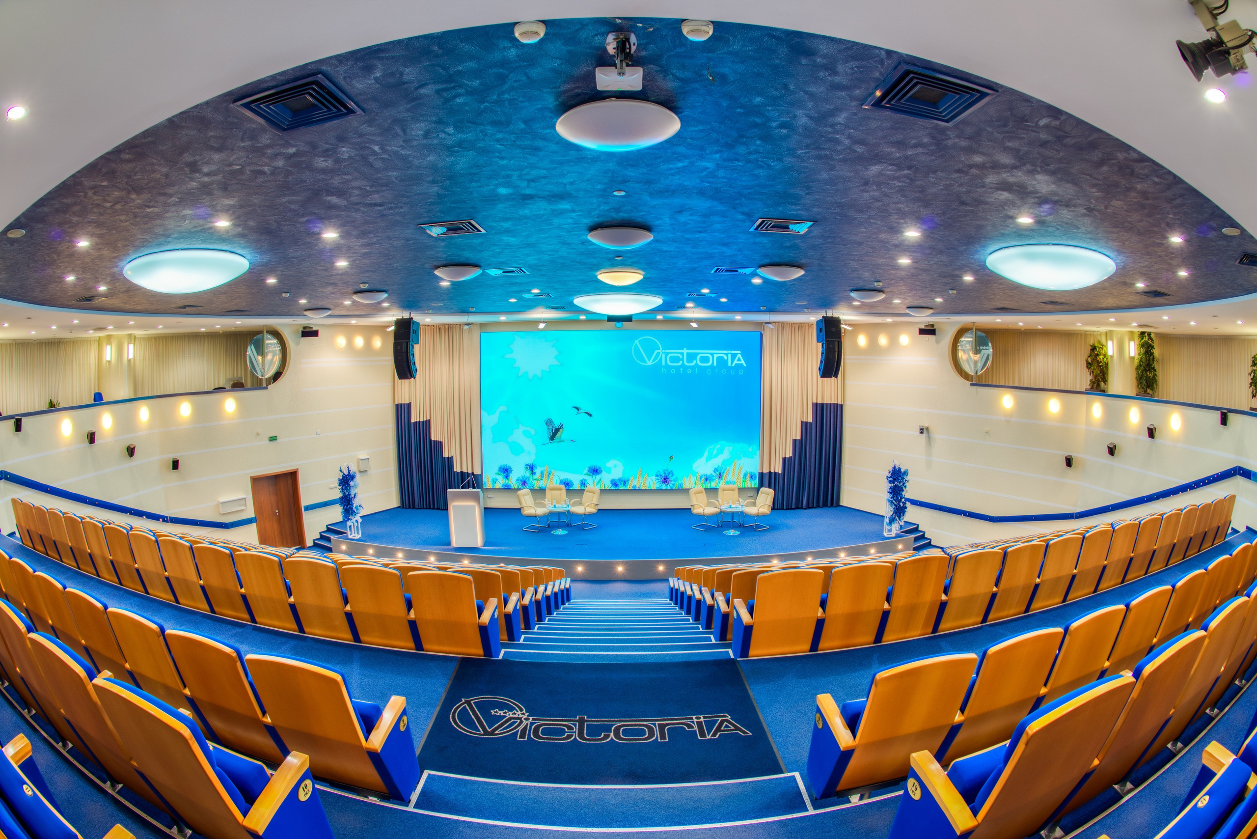 Hotel «Viktoriya». Фотограф Платон Македонский