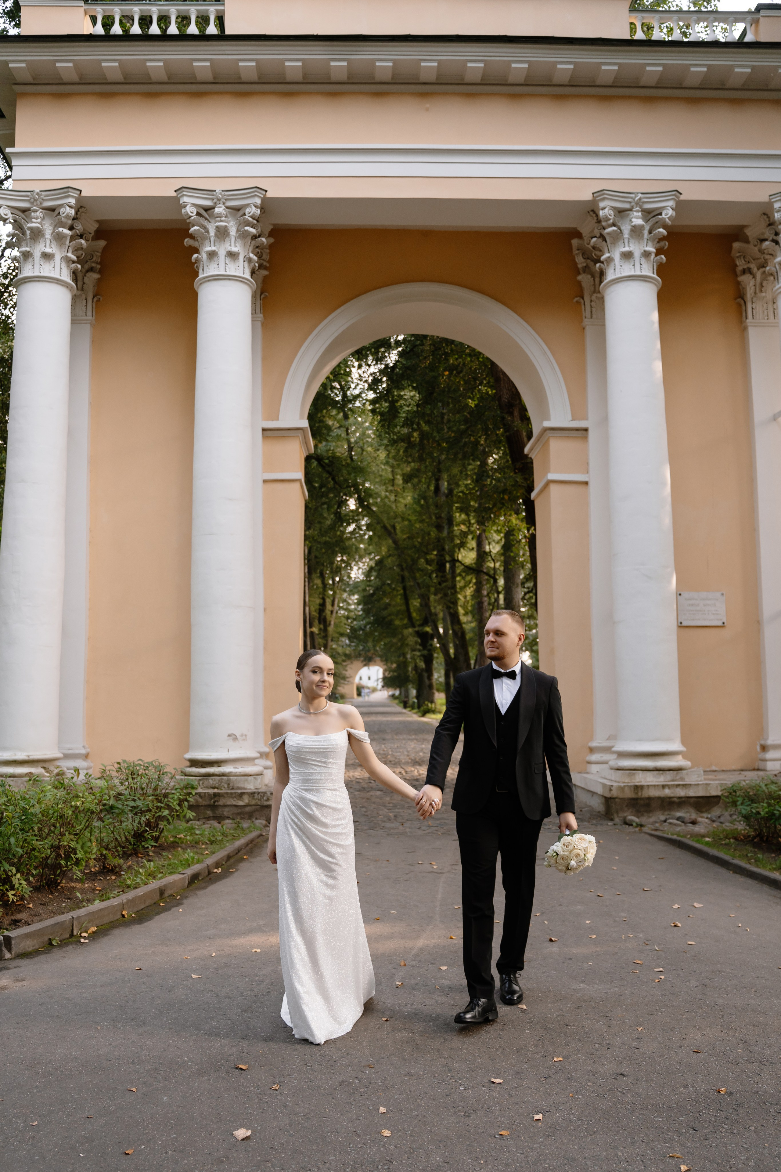 Свадебная прогулка по усадьбе Архангельское летом