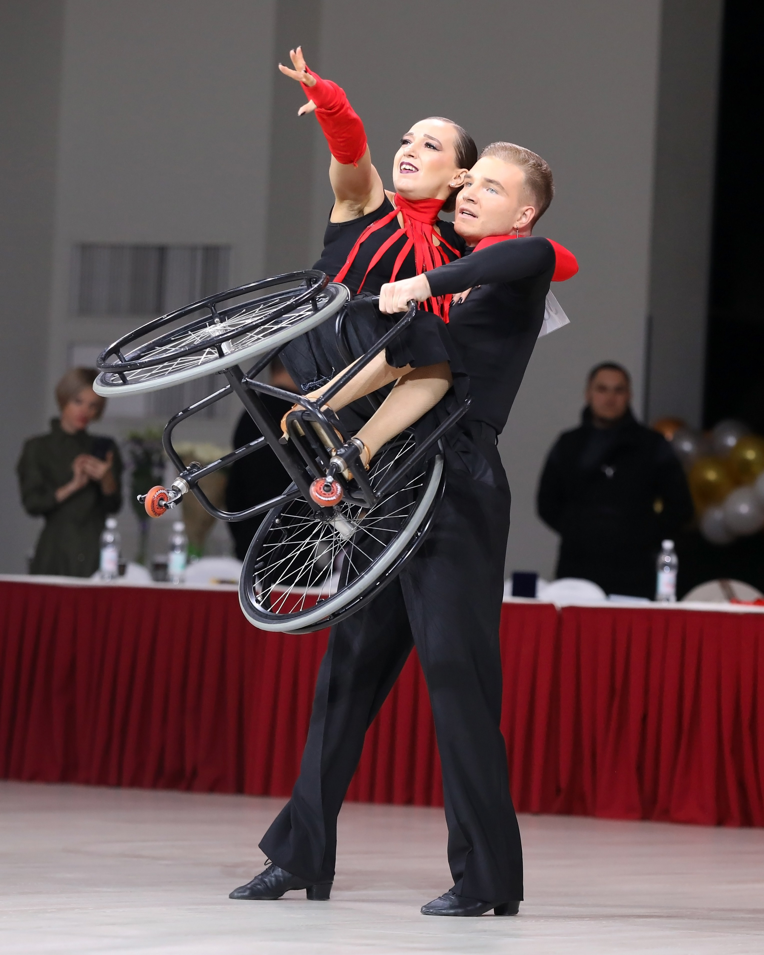 Танцы на колясках. Спортивный фотограф в Санкт-Петербурге Наталья Ксенофонтова