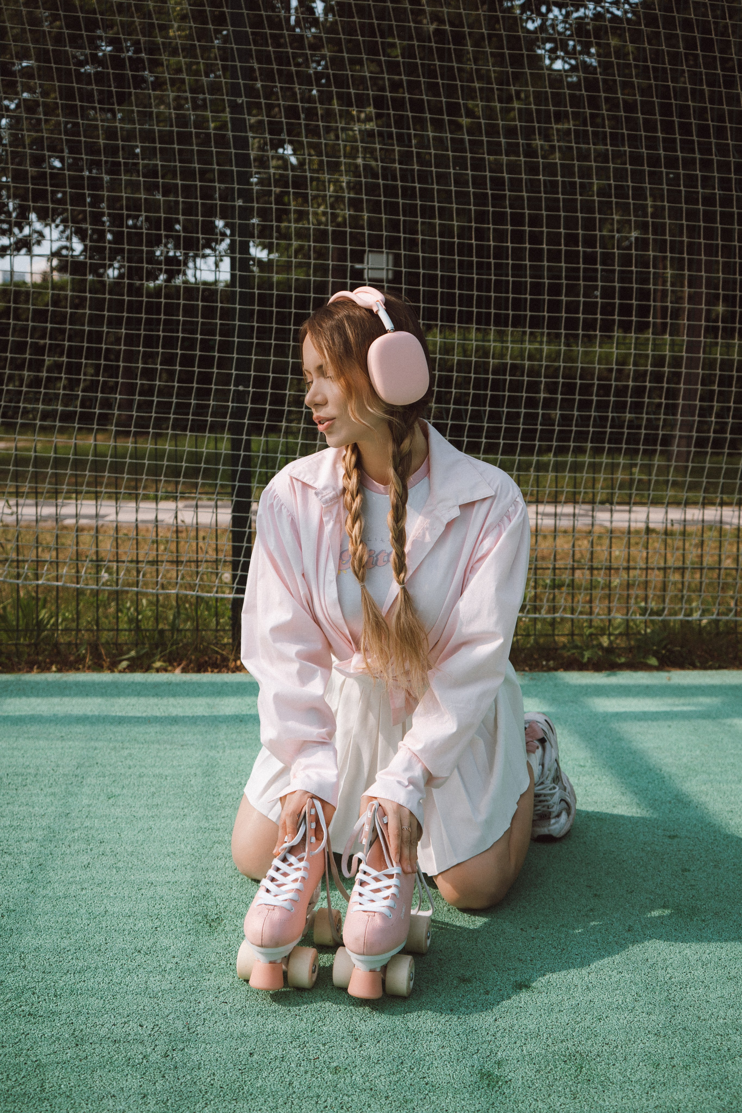 Ретро съемка с роликами — модель Евгения. Фотограф Москва и Видеограф Москва