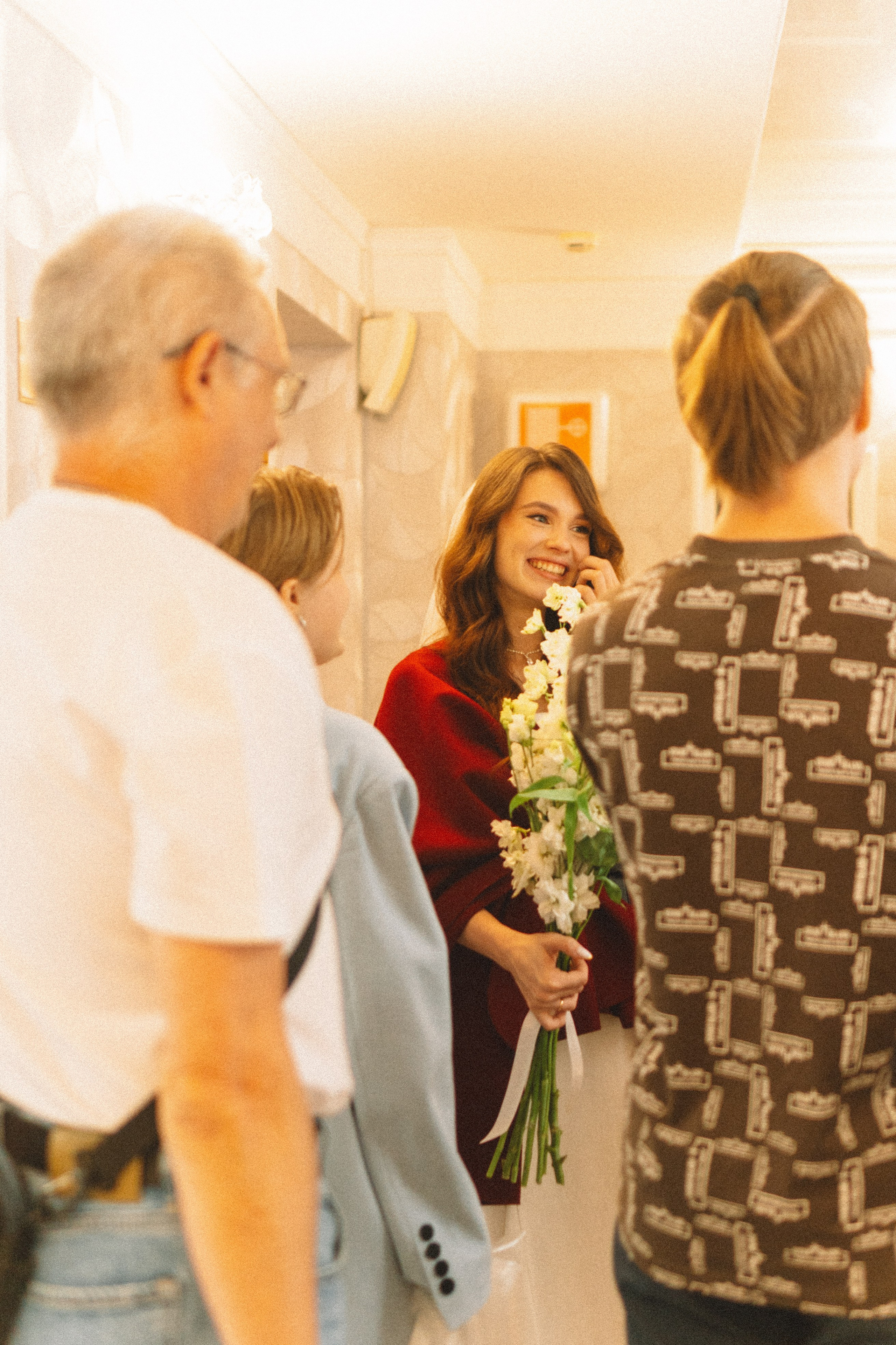 СВАДЕБНАЯ СЬЕМКА В ПЕТЕРГОФЕ И СЬЕМКА РЕПОРТАЖА В ЗАГСЕ ПЕТЕРГОФА. Профессиональный фотограф, Санкт-Петербург — Виктория Богомолова