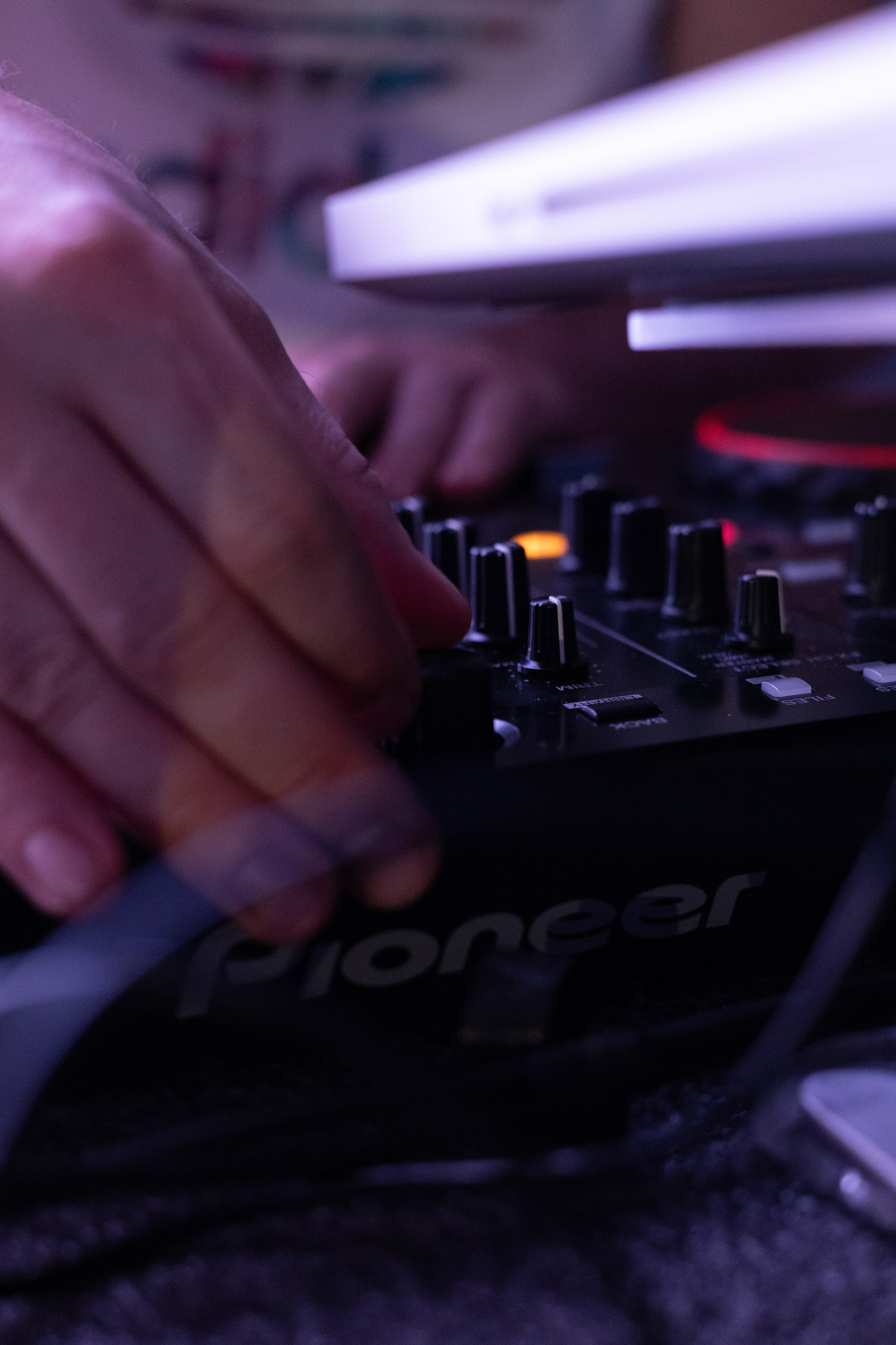 13ая BIZ QUIZ: деловая игра | Красноярск. Фотограф Красноярск съемки лавстори, фотосессия в студии, портретная съемка, творческие фотосессии