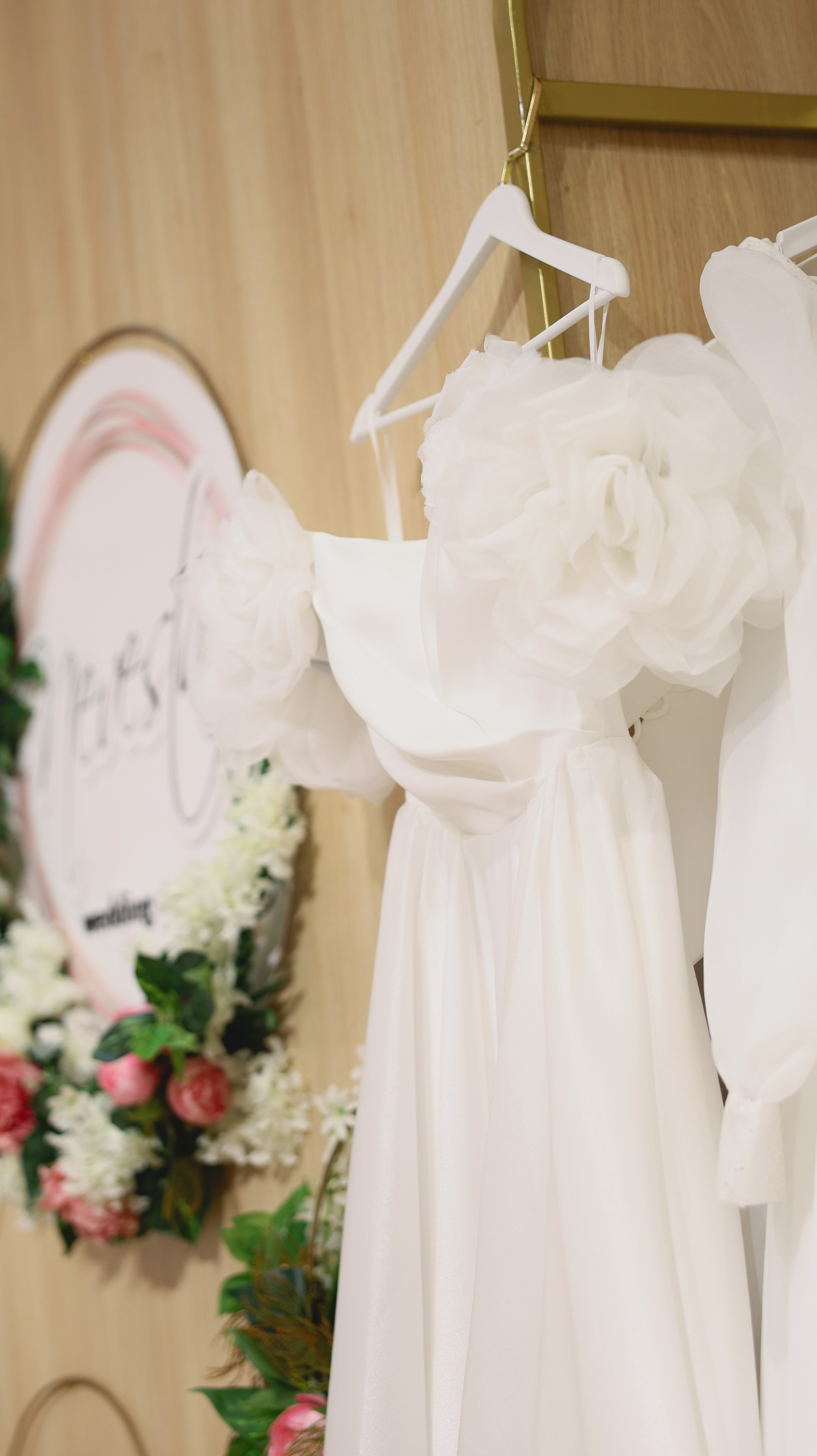 Wedding branch. Свадебный фотограф в Крыму