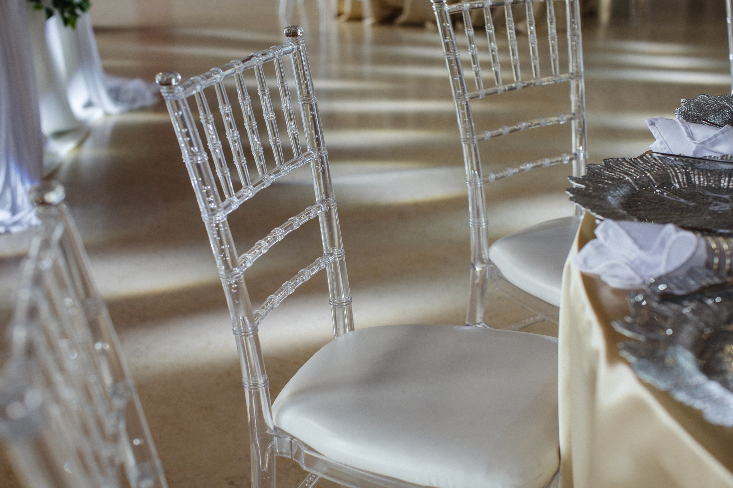 Банкет (Ксения & Никита). Свадебные фотографы в г. Сургут Маркова Наталья и Замахина Елена