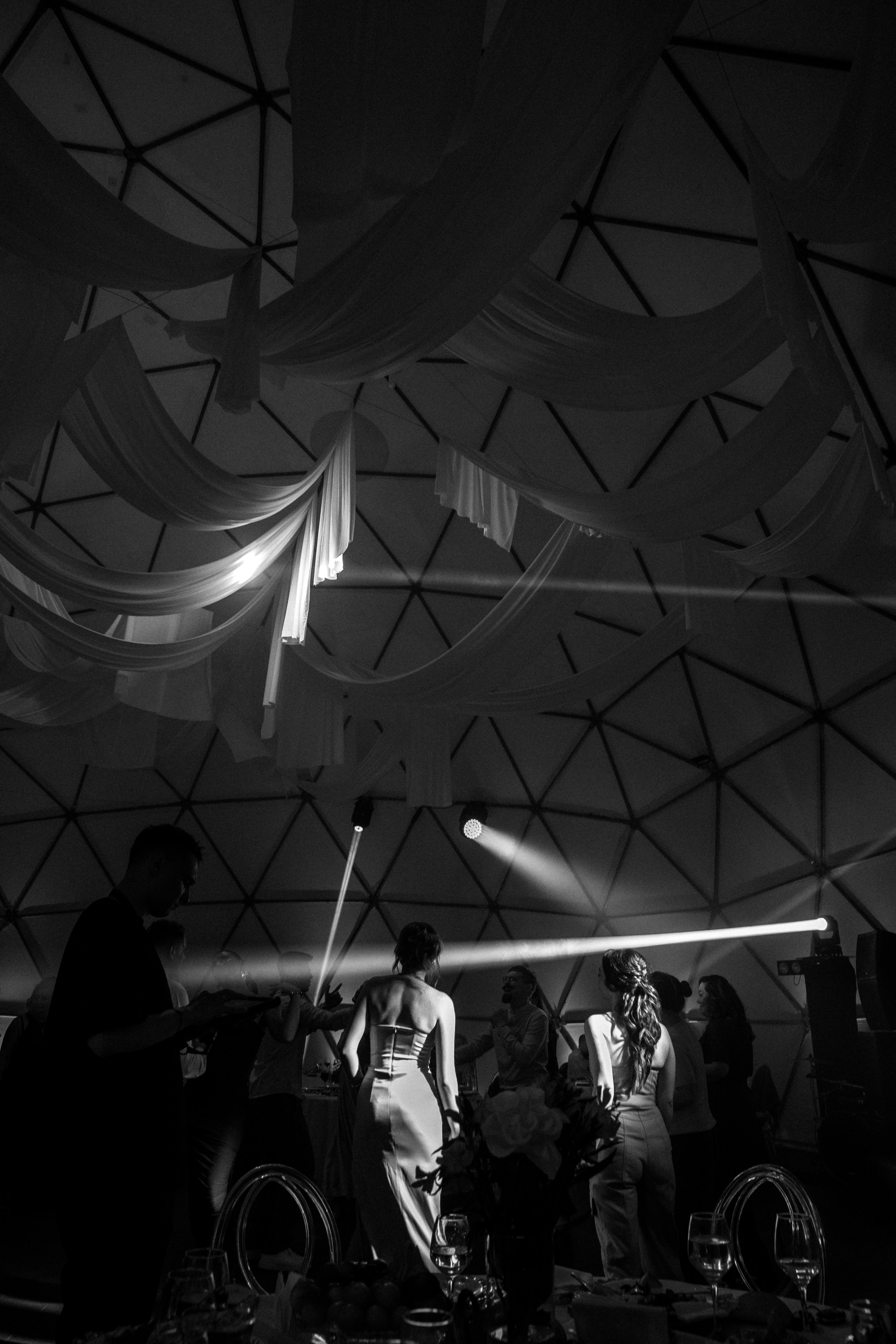 Константин и Ксения. Свадебные фотографы в г. Сургут Маркова Наталья и Замахина Елена