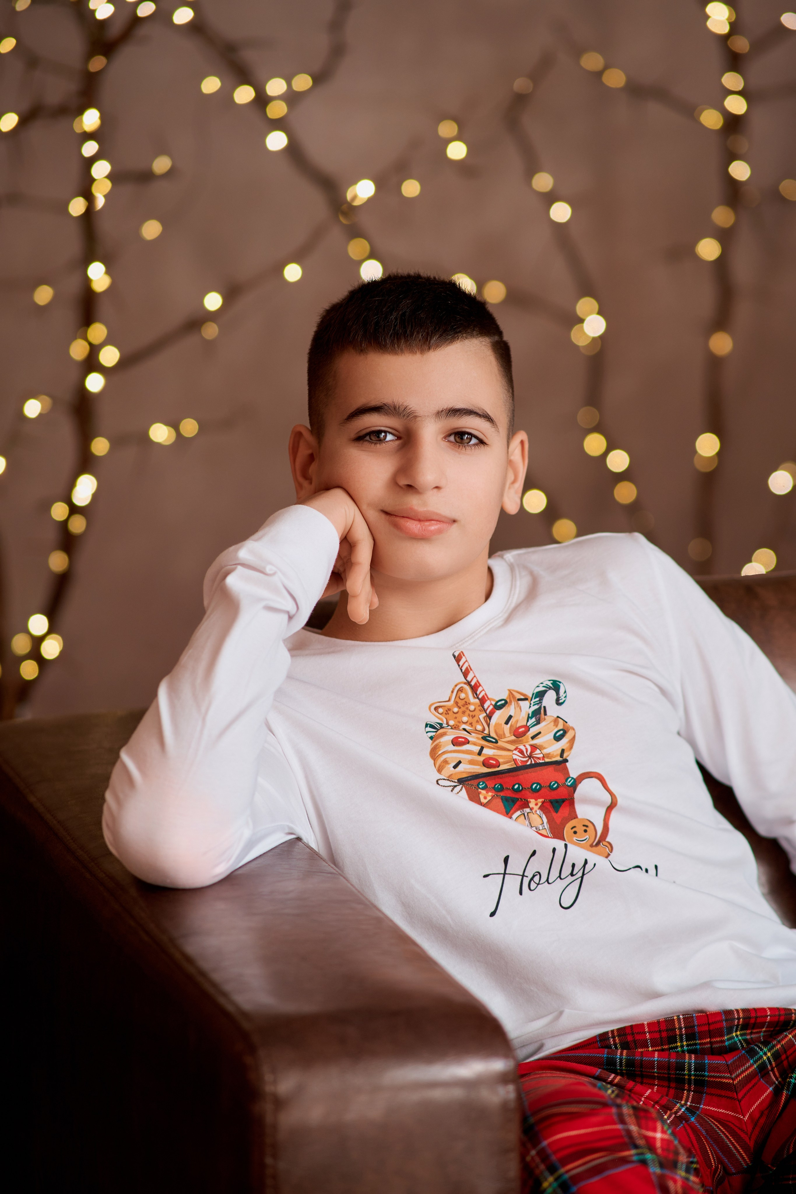 Новогодняя семейная фотосессия в студии Сова. Фотограф Таганрог Анна Трайжон