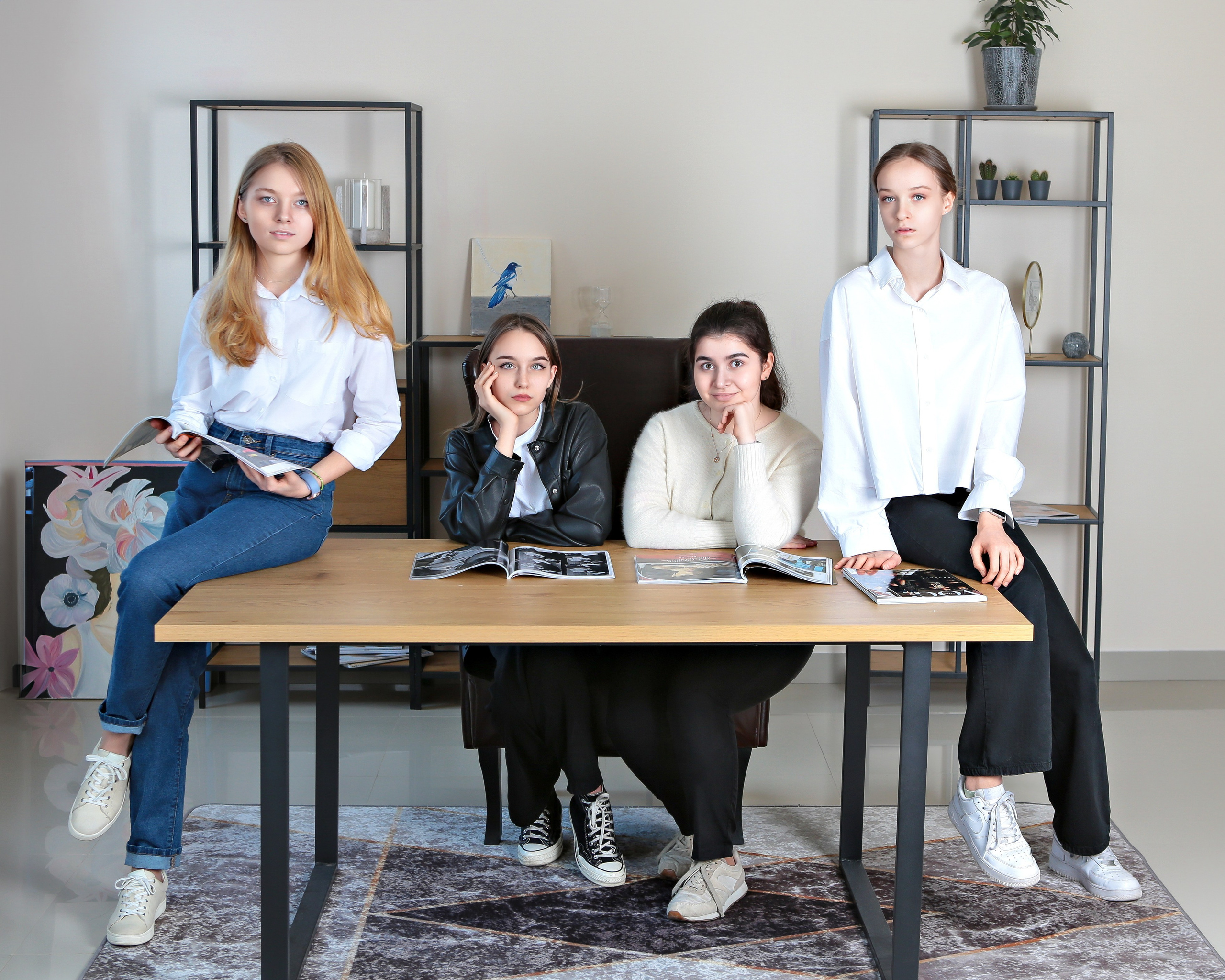 Друзья. Выпускные альбомы и школьный фотограф в Подольске, Троицке, Щербинке, Москве и Московской области