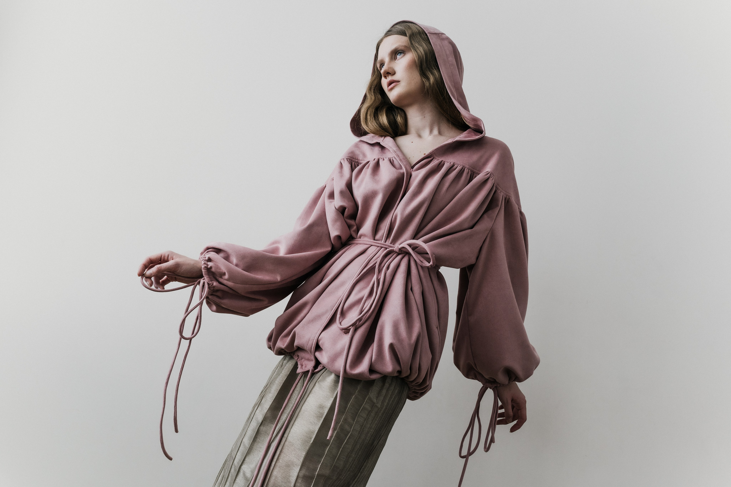 ZO: FLORA. TUTSARKIS — Art Director | Stylist | Photographer