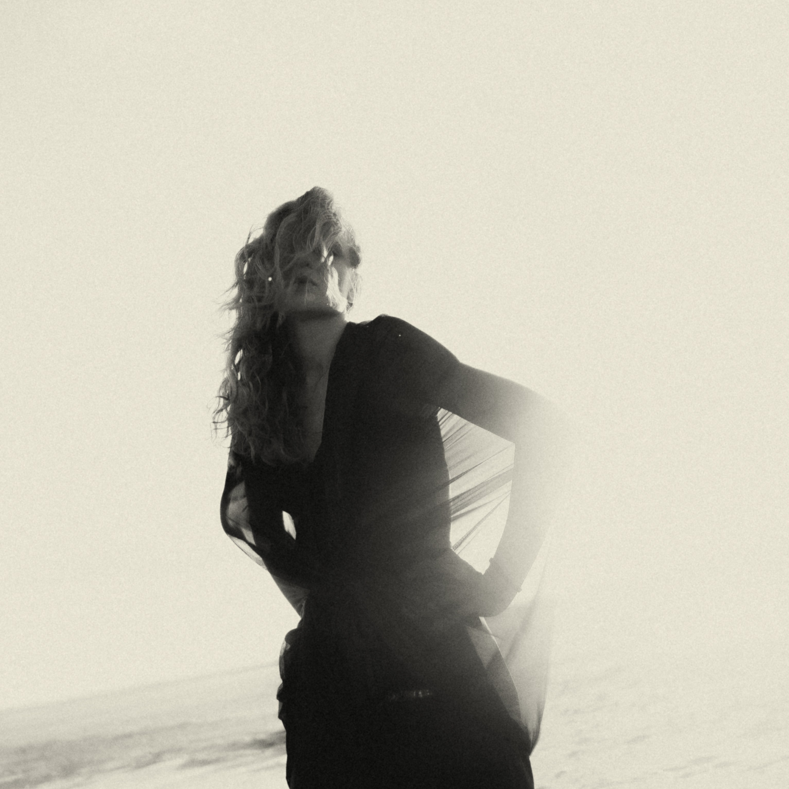 ALINA. TUTSARKIS — Art Director | Stylist | Photographer