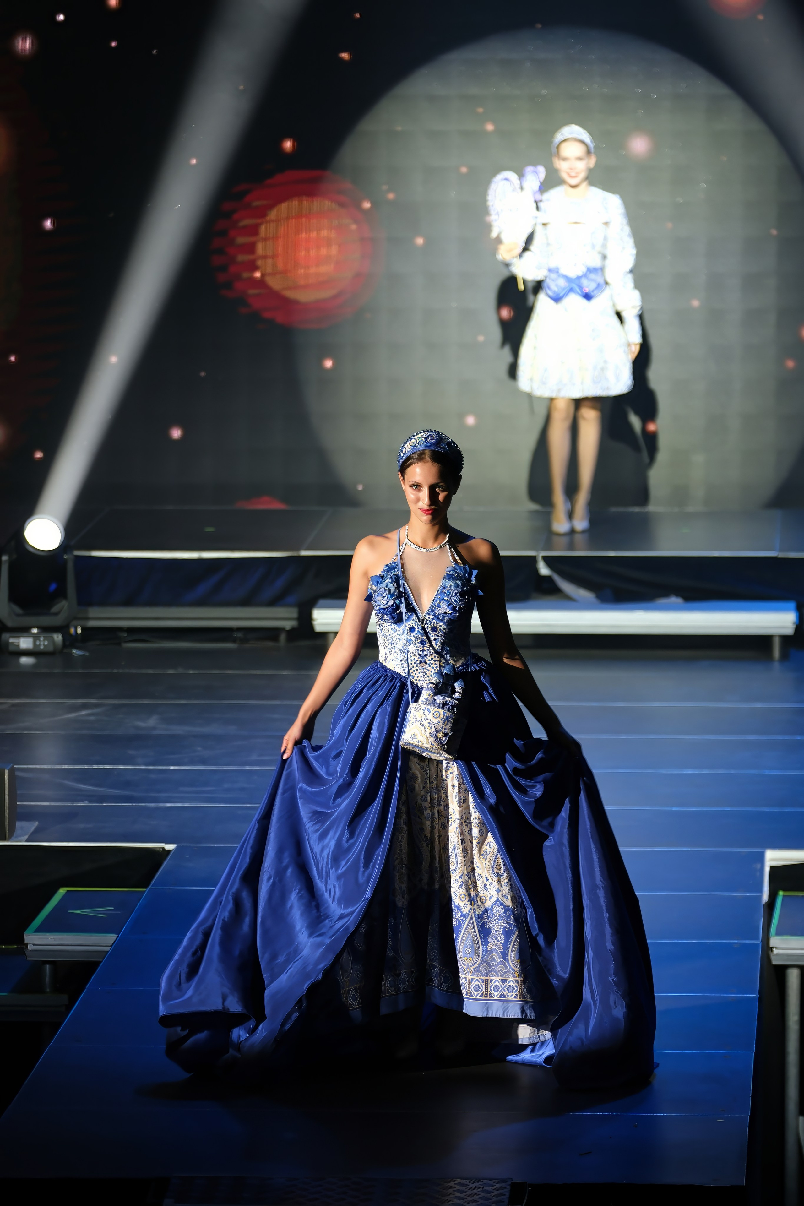 Подиумный спектакль «Стиль Надежды». Добро пожаловать в студию «Цифровой скульптор»  где искусство встречается с технологиями!