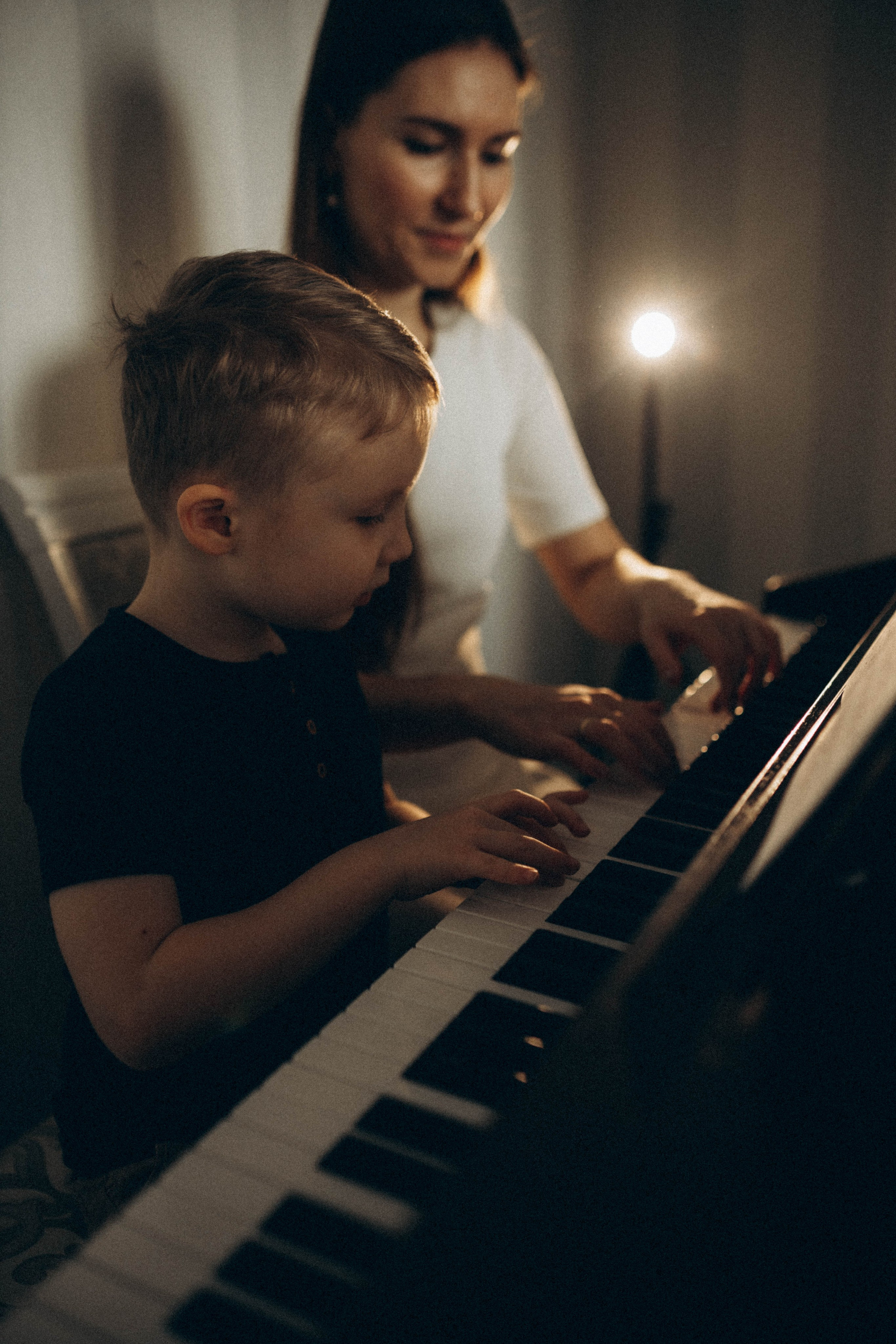 Преподаватель музыки