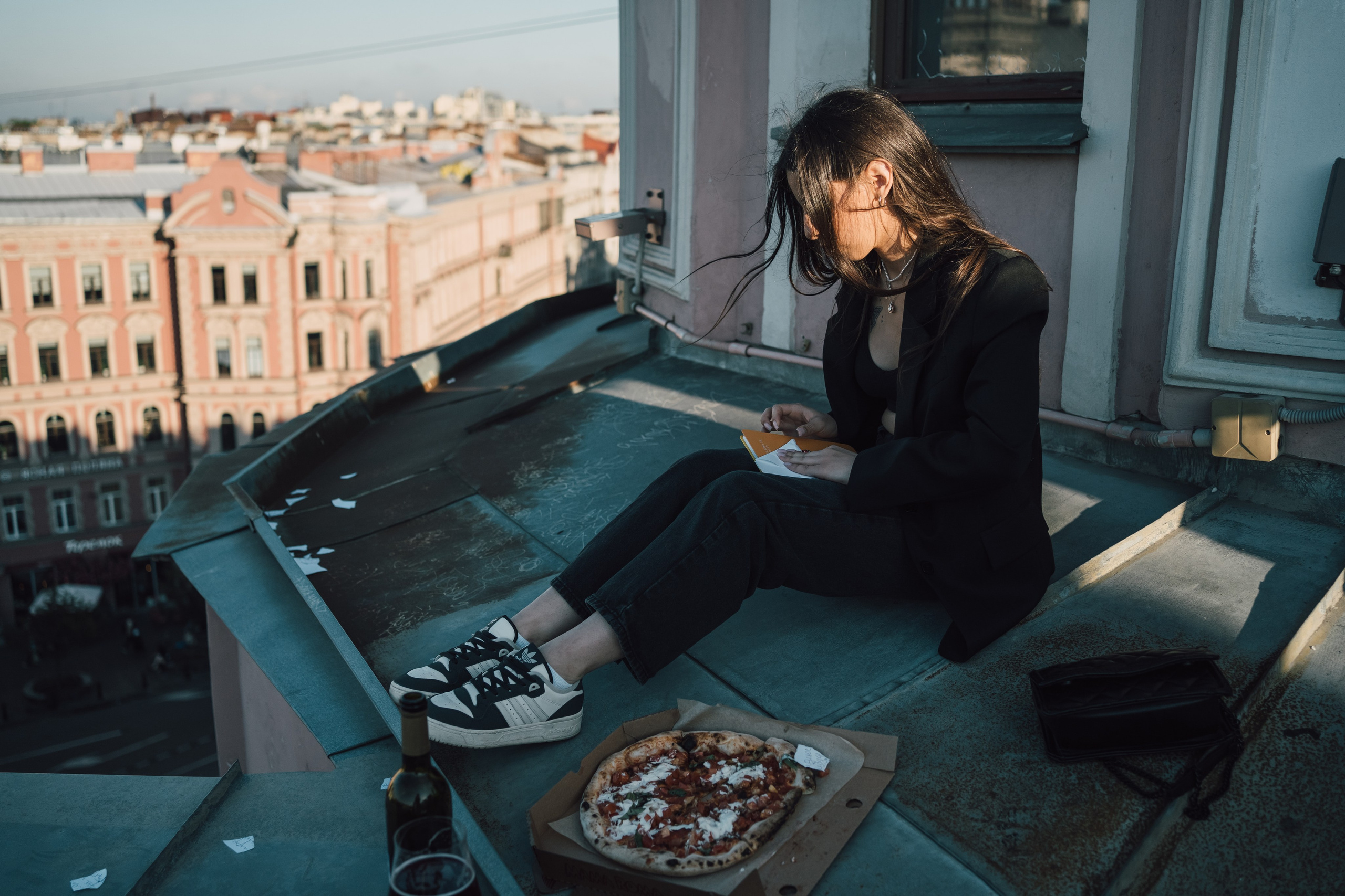 На крыше. Репортажный фотограф в Санкт-Петербурге. Фотограф на мероприятие в СПБ