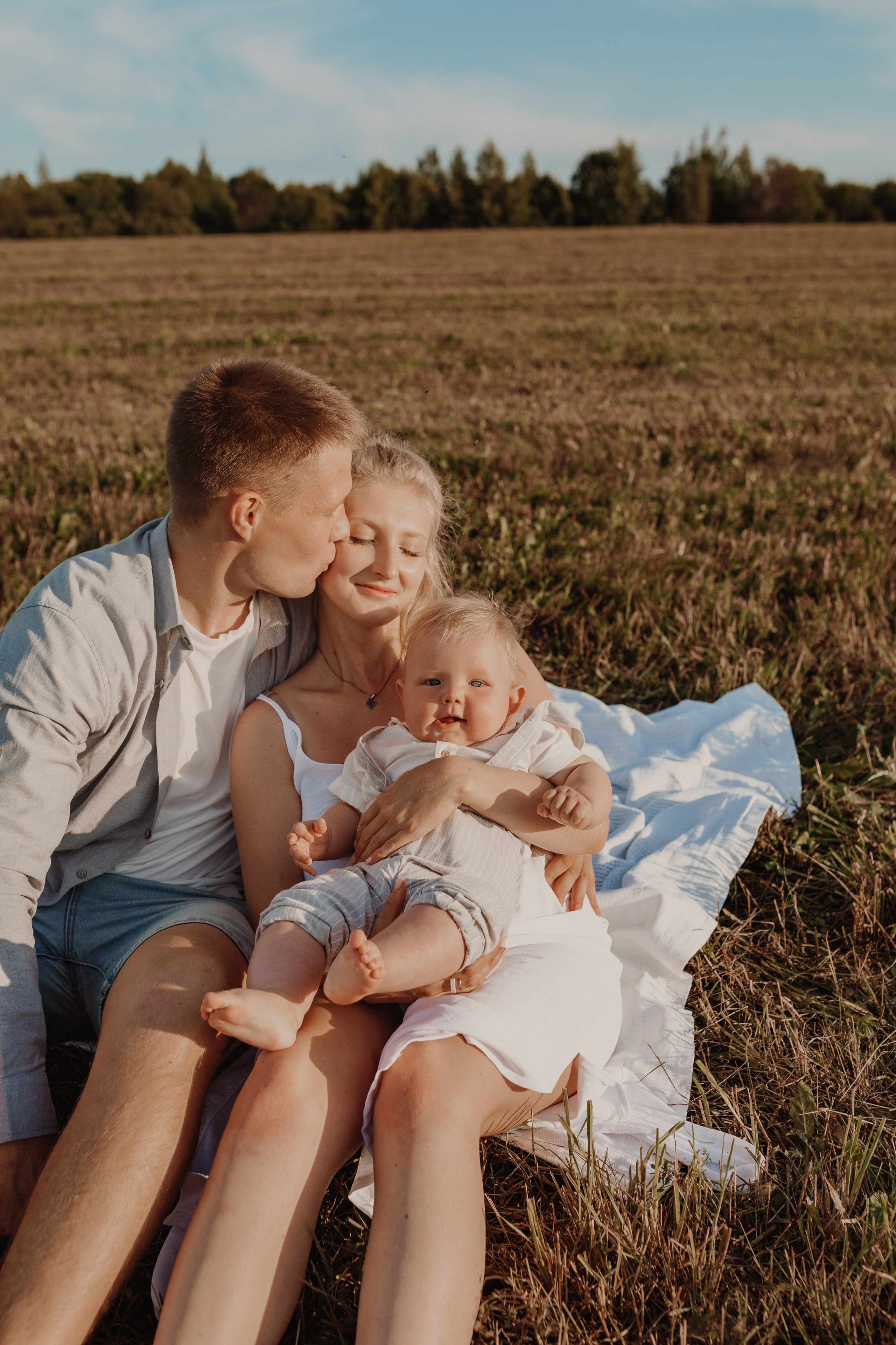 Арина, Максим, Иван. Контент–фотограф | Леся Лесная