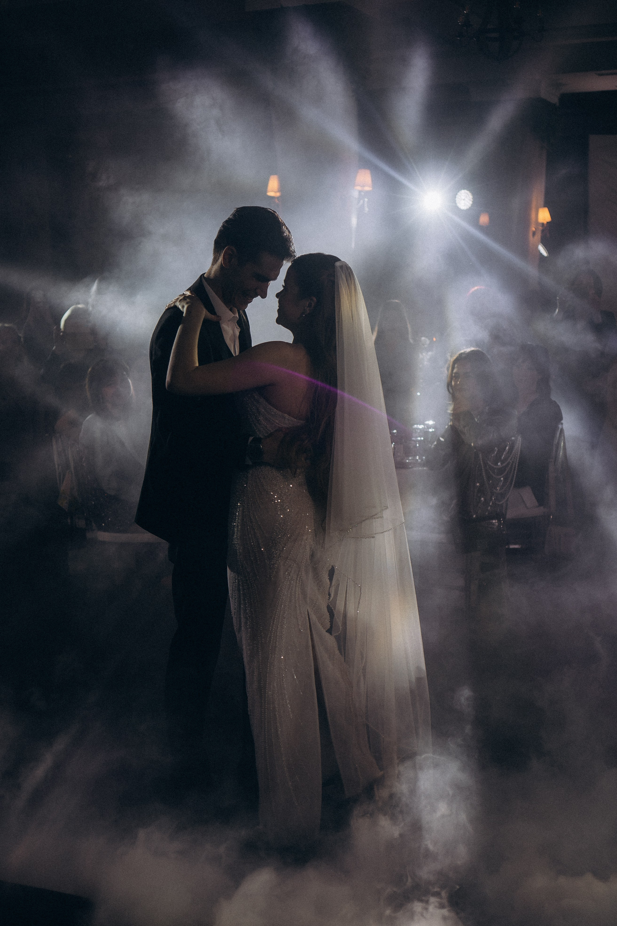 СВАДЕБНАЯ СЬЕМКА СБОРОВ В ОТЕЛЕ И ВЫЕЗД НА ЦЕРЕМОНИЮ (СНЯТО В СИБИРЕ В НИЖНЕВАРТОВСКЕ). Профессиональный фотограф, Санкт-Петербург — Виктория Богомолова