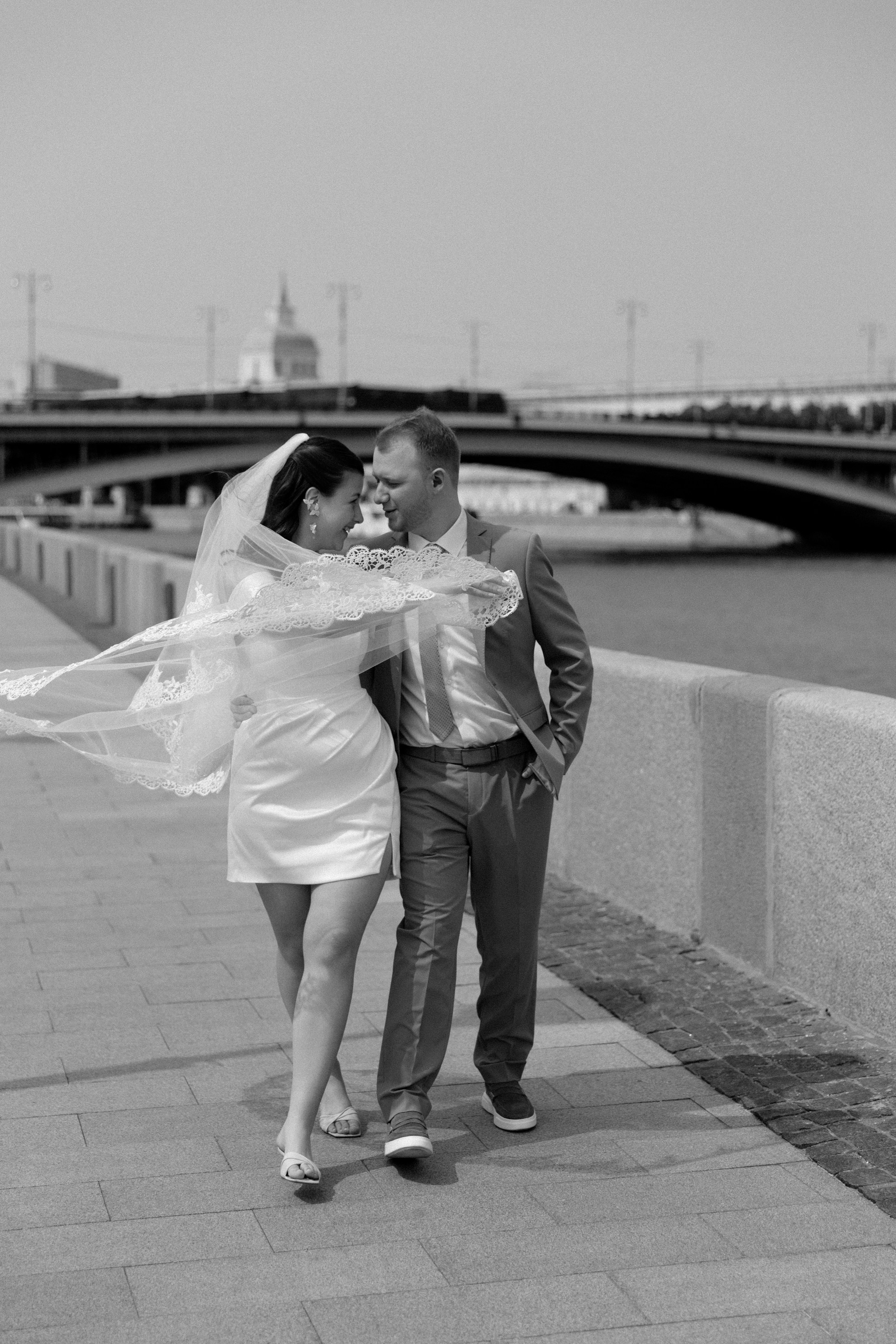 Марина и Артем — Пушкинская Библиотека. Фотограф Сергиев Посад Москва Хованская Екатерина