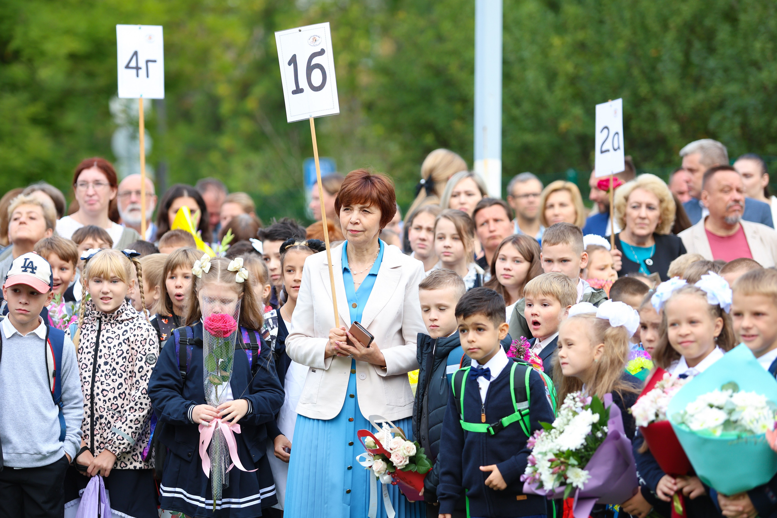 1 сентября в школе № 500. Фотограф Дарья Попова