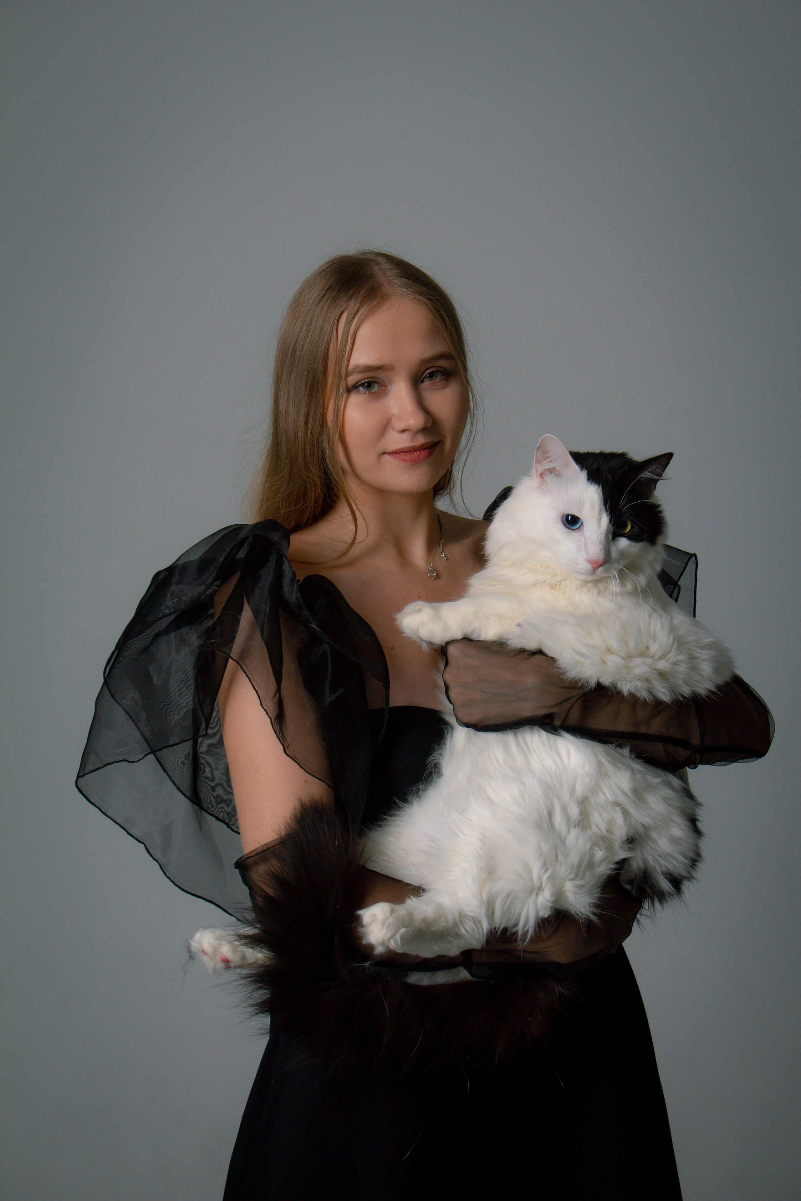 Анна и ее котики. LYU PHOTOGRAPHY