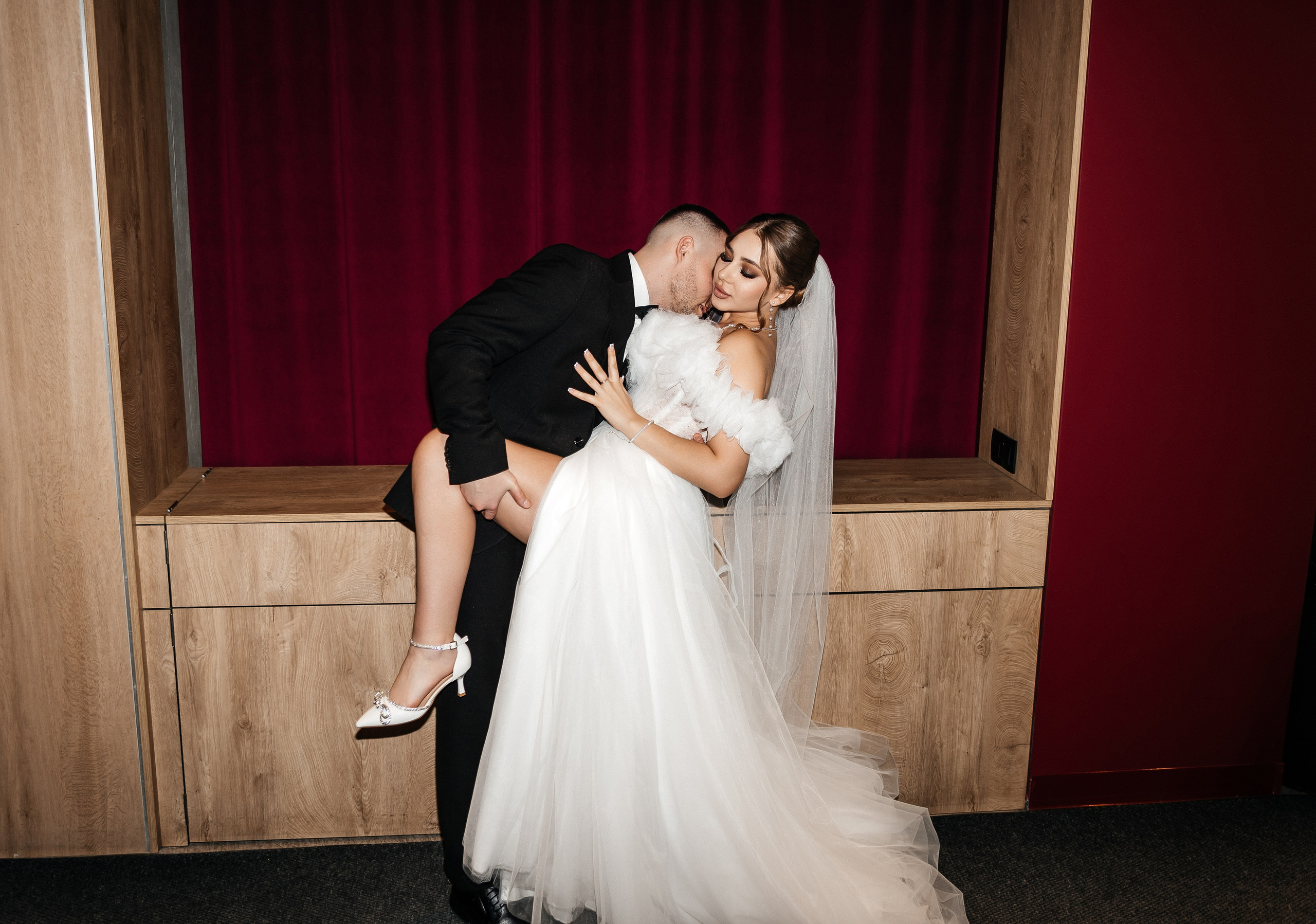 Вероника & Игорь | 22.02.25. Свадебный и семейный фотограф в Омске Евгения Хакимова