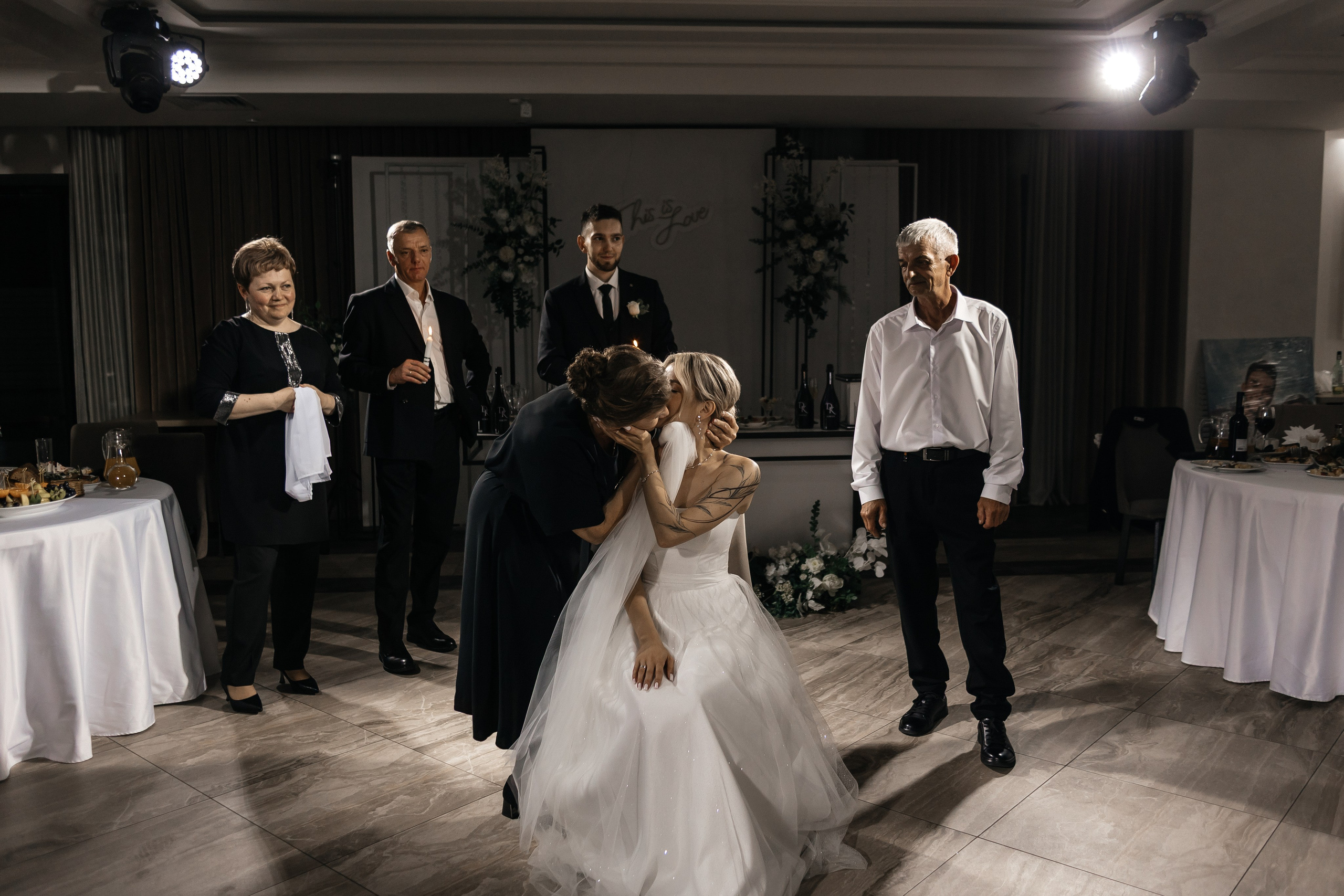 Даниил & Кристина | 20.08.25. Свадебный и семейный фотограф в Омске Евгения Хакимова