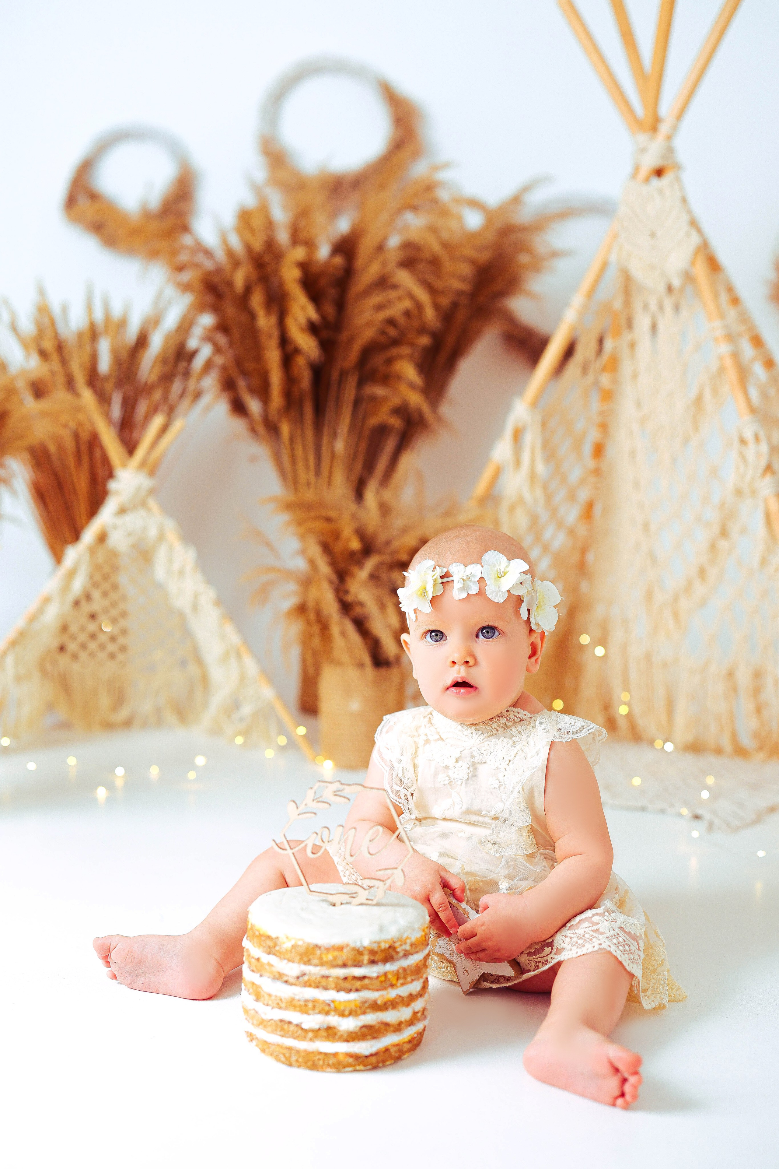 Малышки Антураж