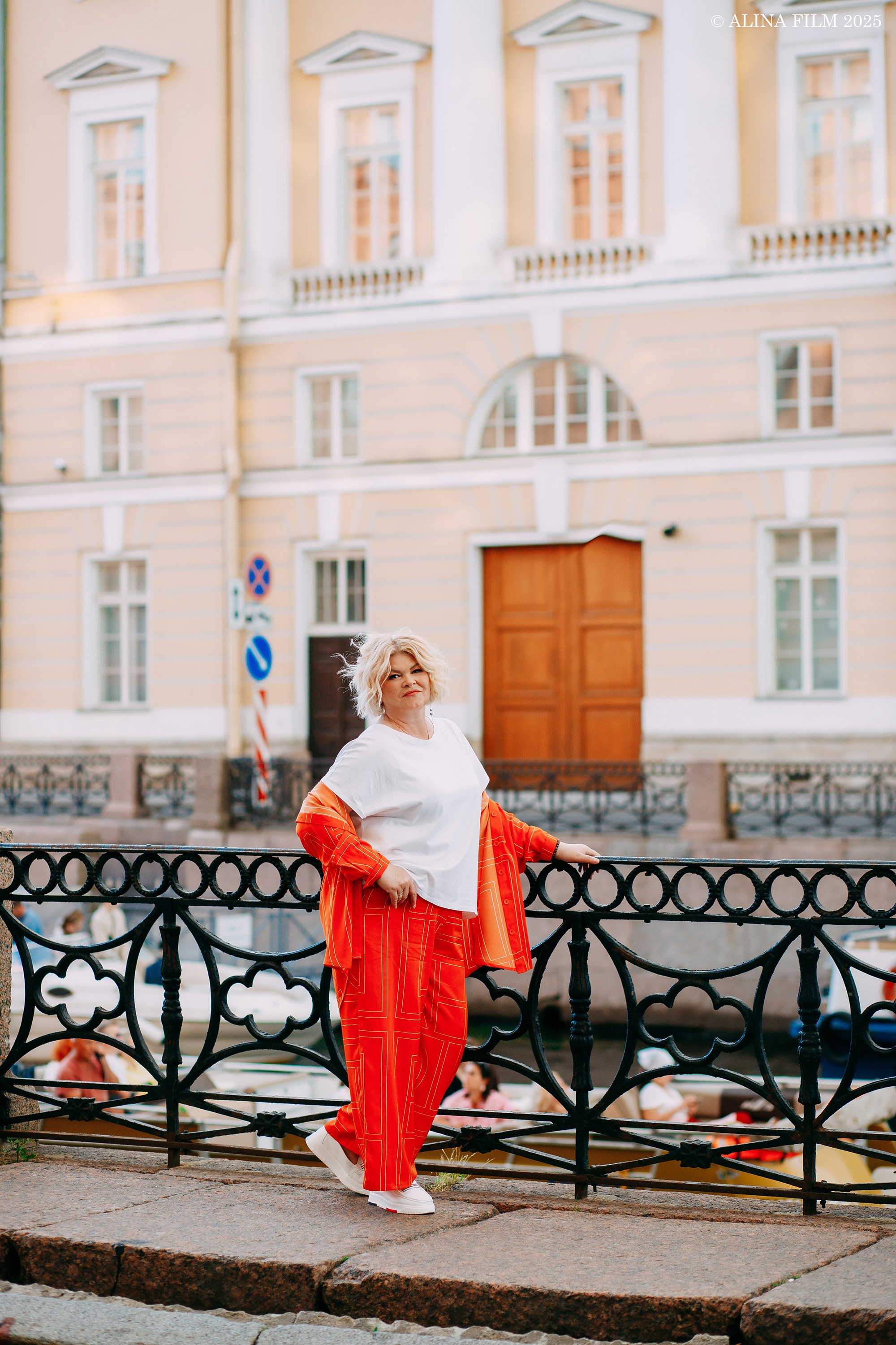 Фотопрогулка и фотосессия на крыше. Фотограф в Санкт-Петербурге Alina Film