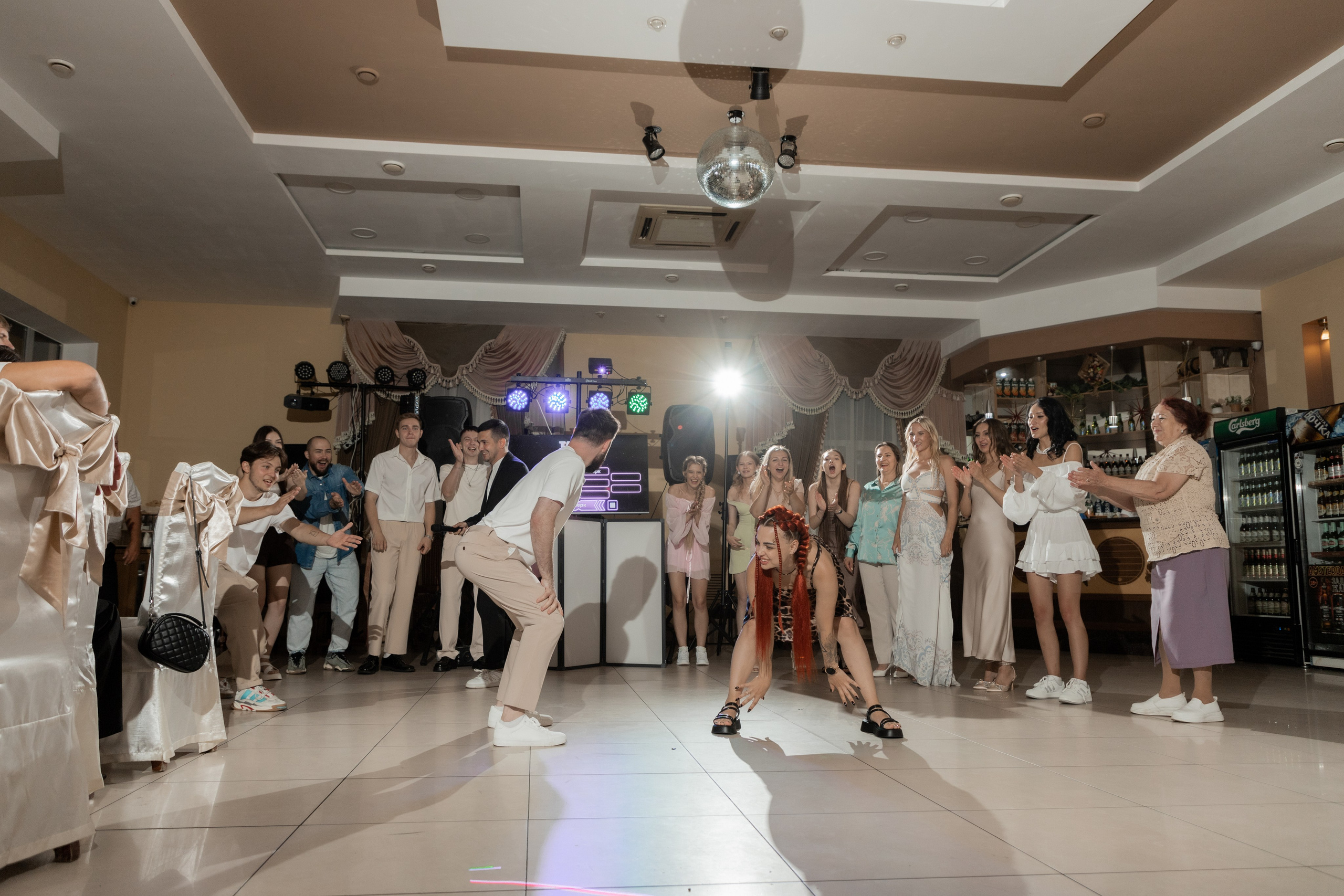 Роман и Александра (банкет). Свадебный фотограф Ангелина Сунгатулина | Саратов | Балаково | Вольск