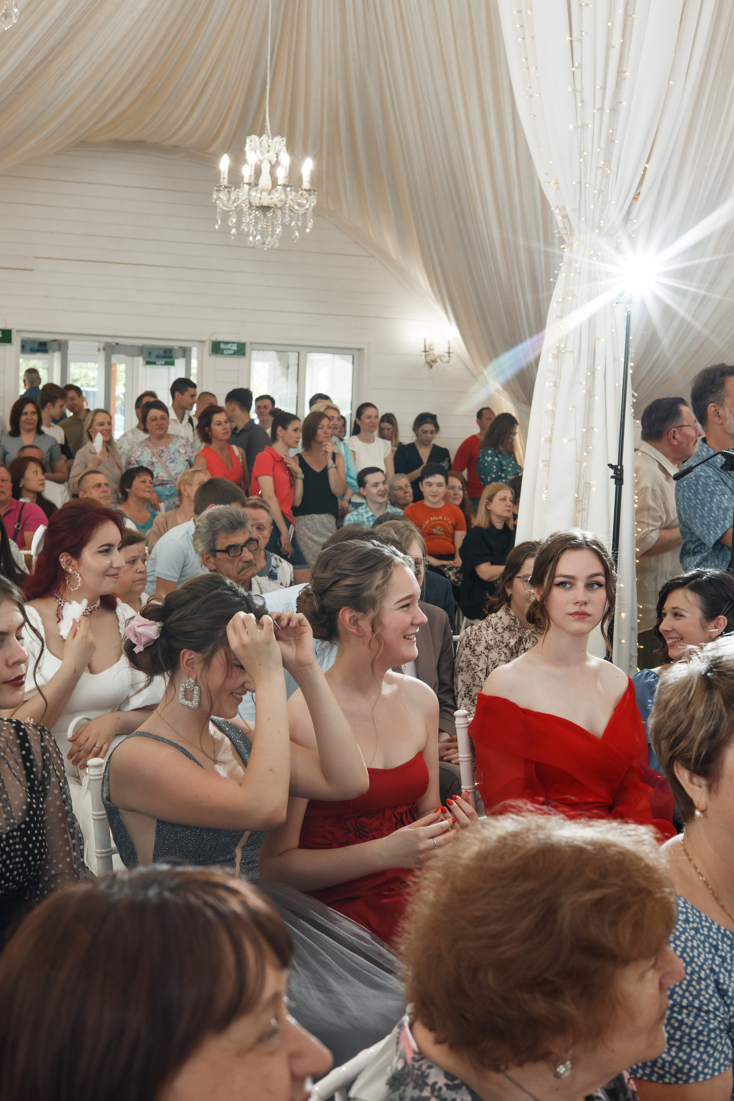 Выпускной, шатер в усадьбе «Гребнево». Свадебный и репортажный фотограф (Москва, Королев и другие)